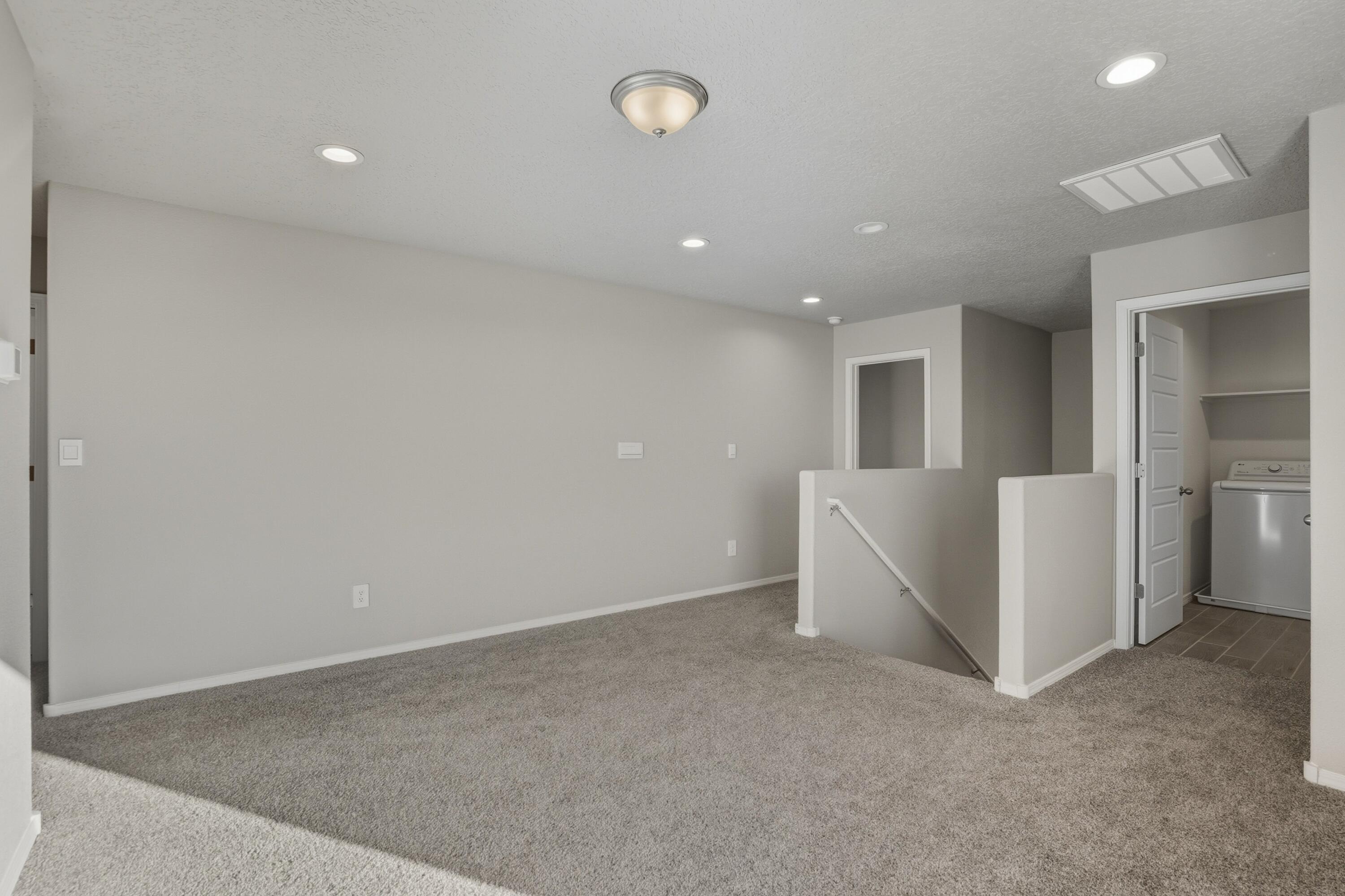 3209 Tazanita Loop SE