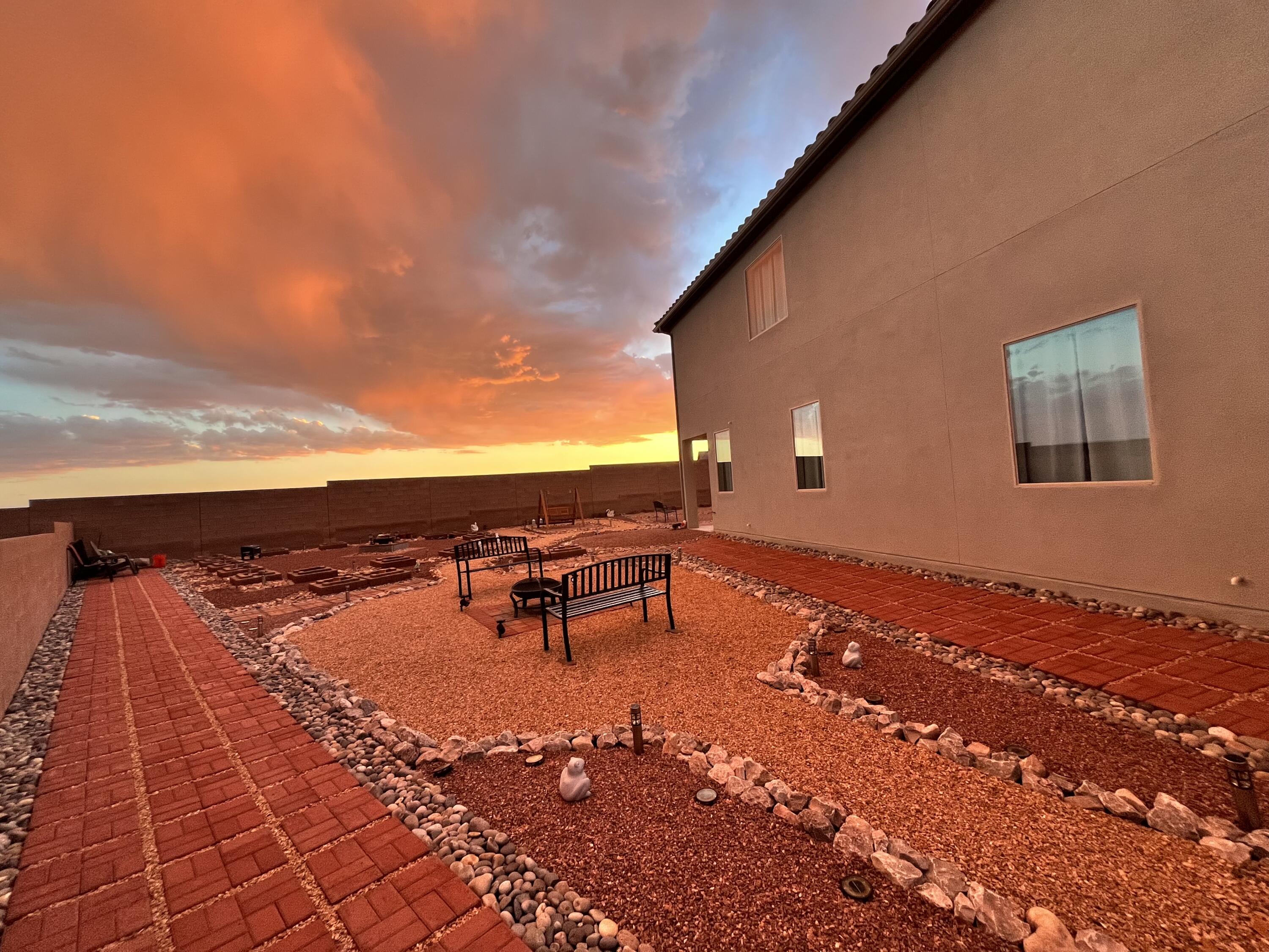 3209 Tazanita Loop SE