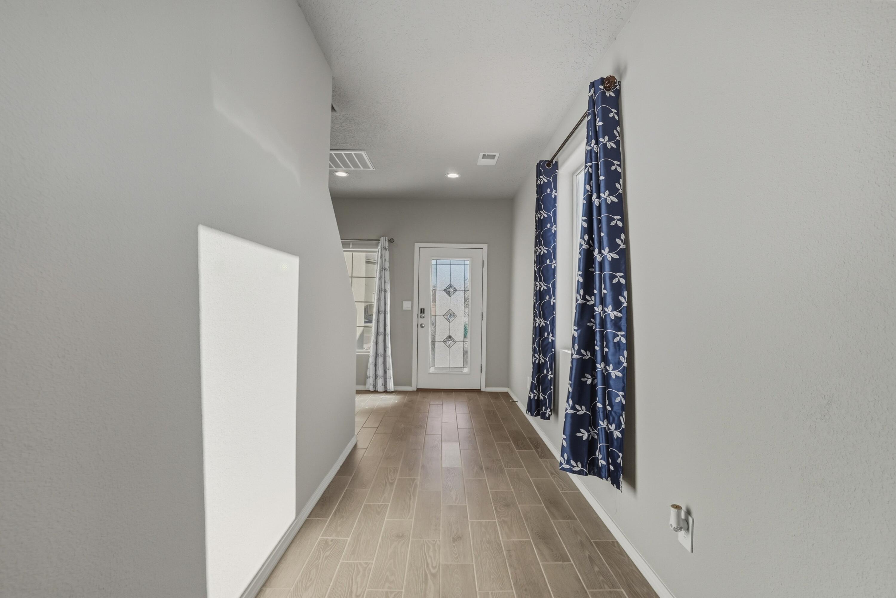 3209 Tazanita Loop SE