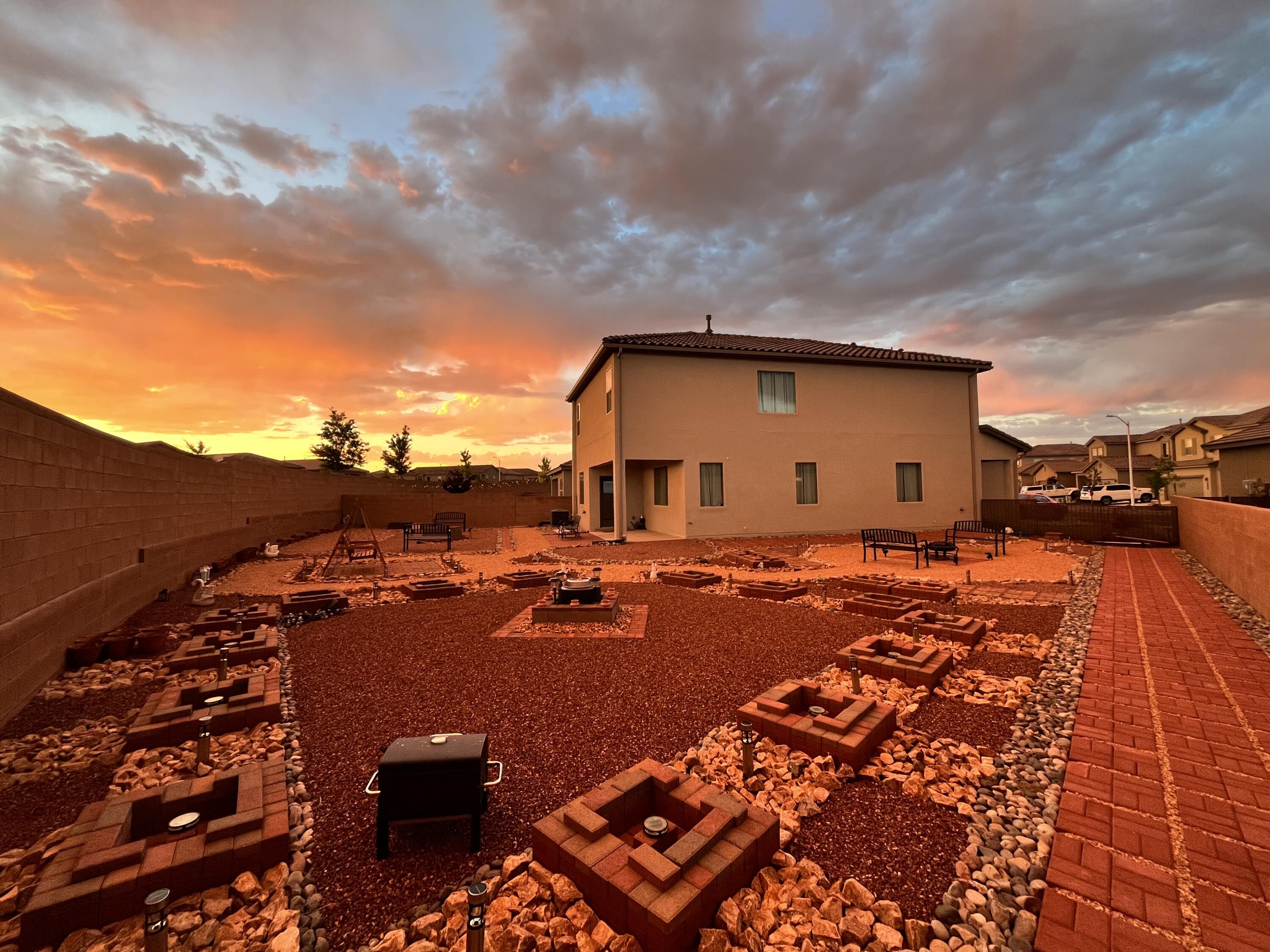 3209 Tazanita Loop SE