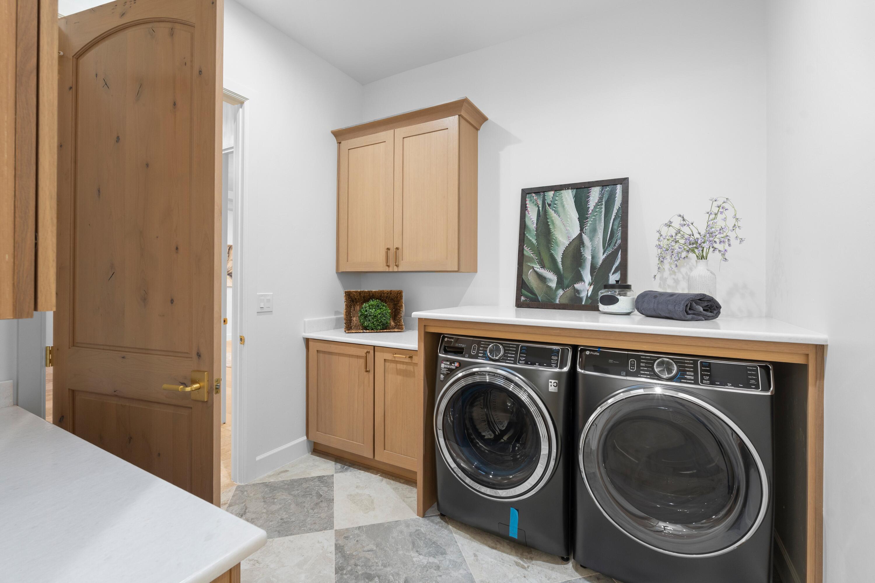 10300 Signal Avenue NE