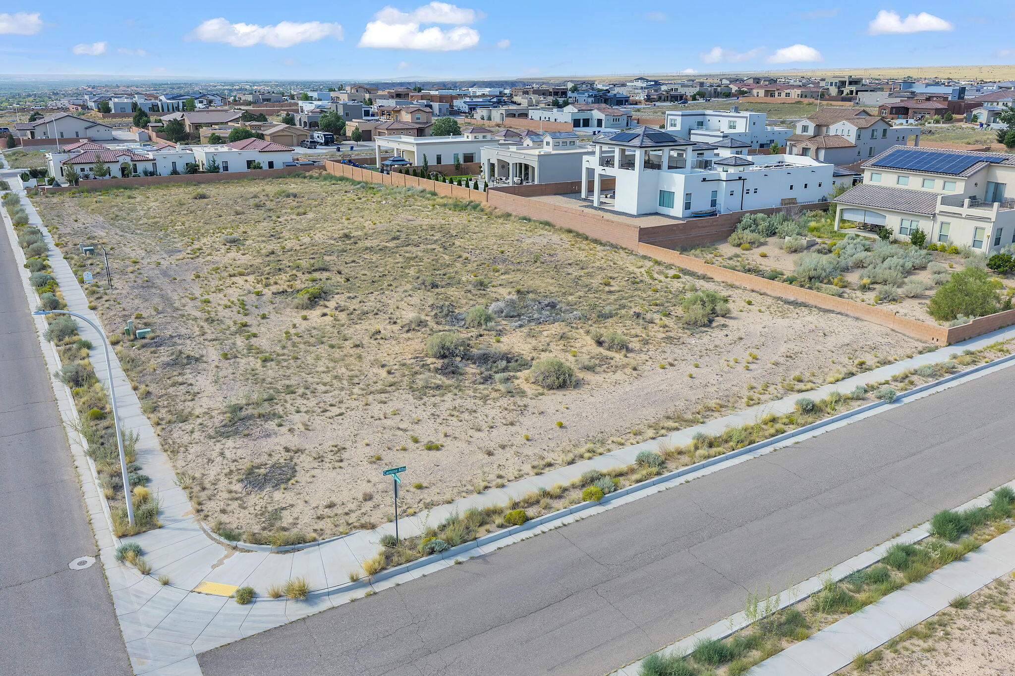 8015 Camino Alderete NW