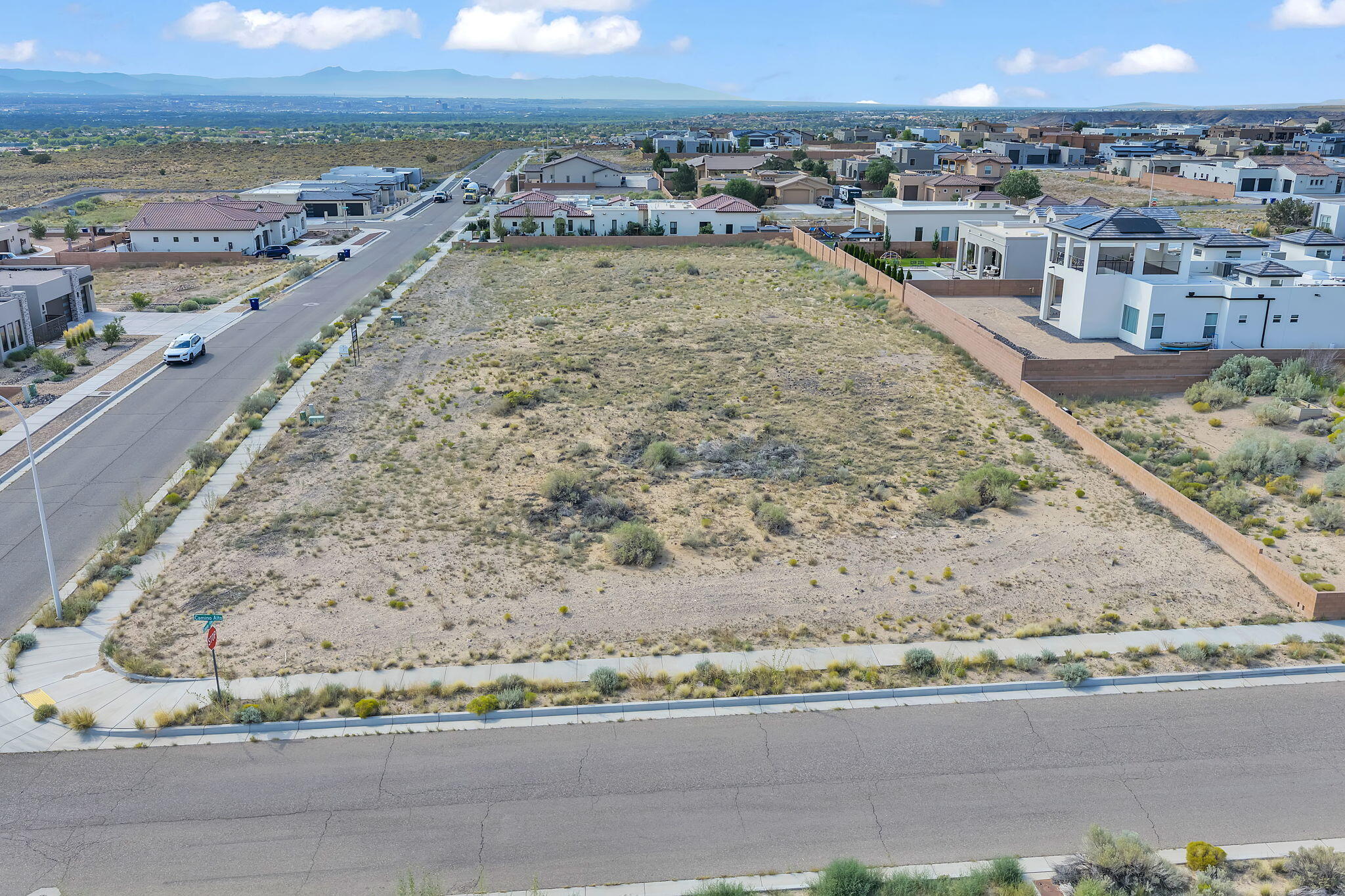 8015 Camino Alderete NW