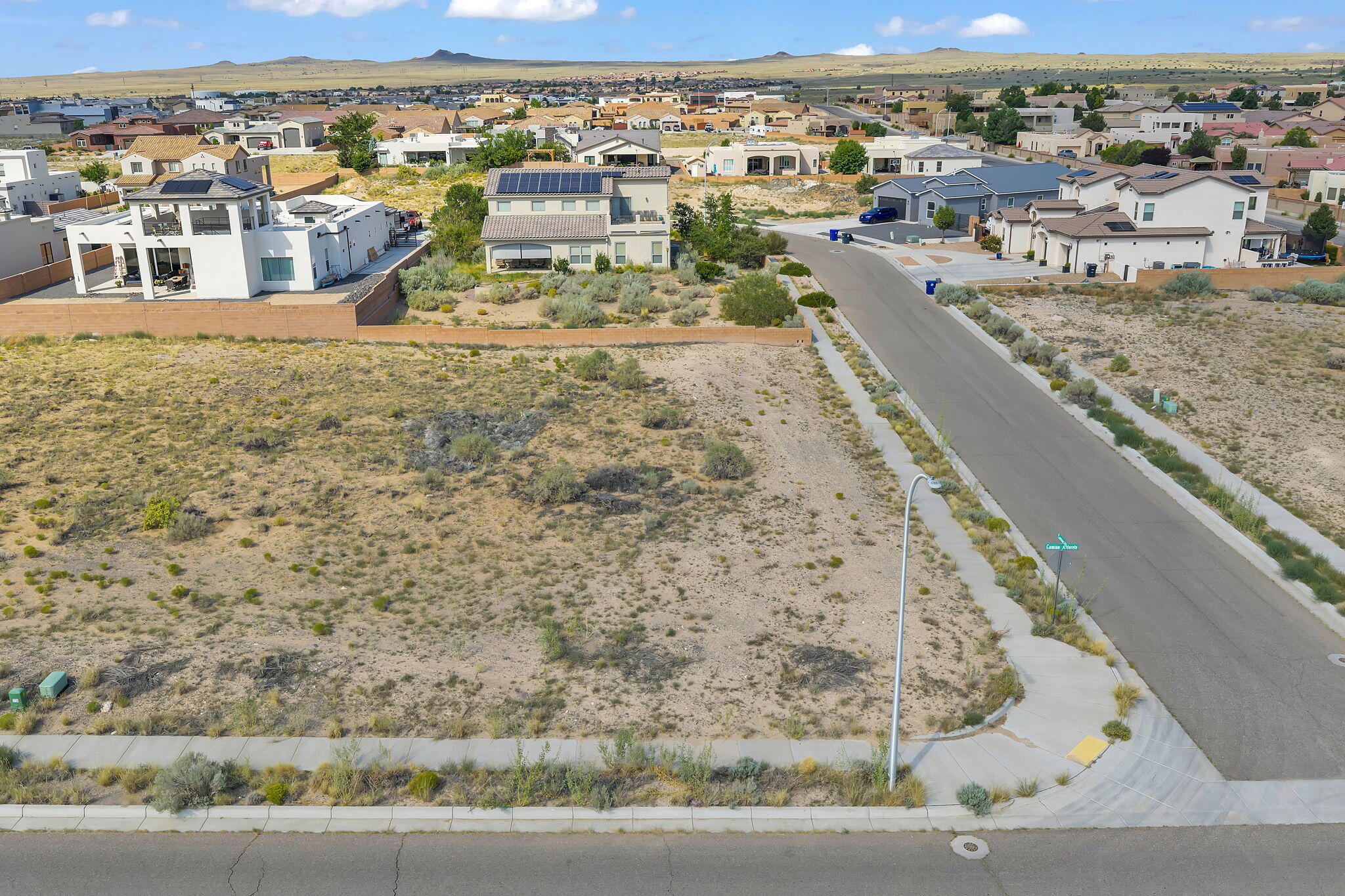8015 Camino Alderete NW