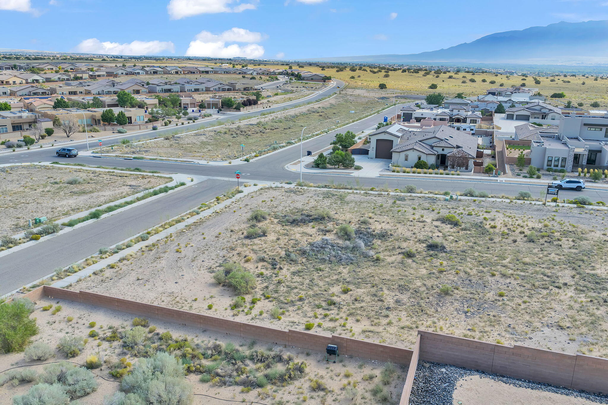 8015 Camino Alderete NW