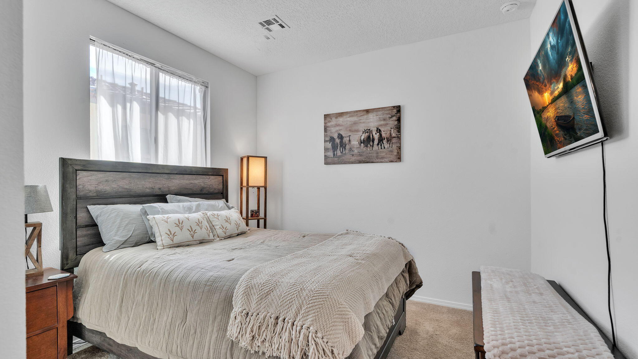 1371 Vallecito Court NW