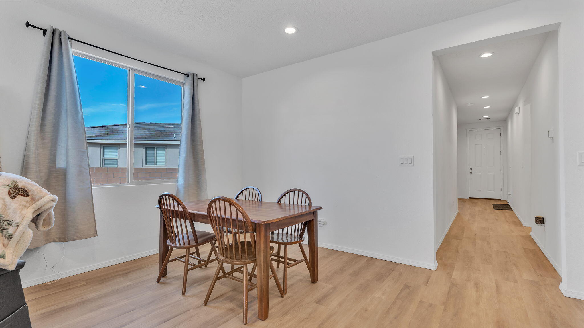 1371 Vallecito Court NW