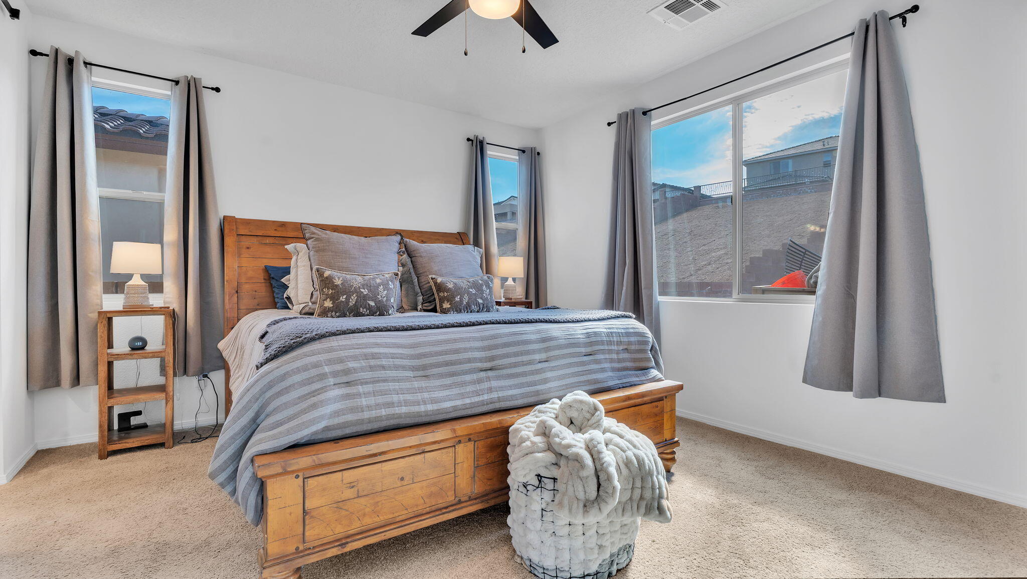 1371 Vallecito Court NW