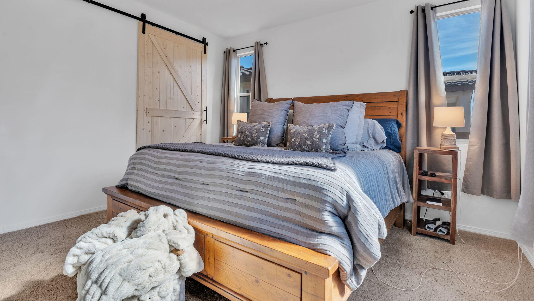 1371 Vallecito Court NW