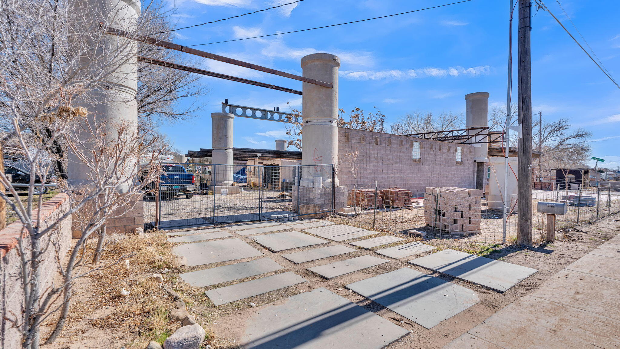 1260 Juan Perea Road