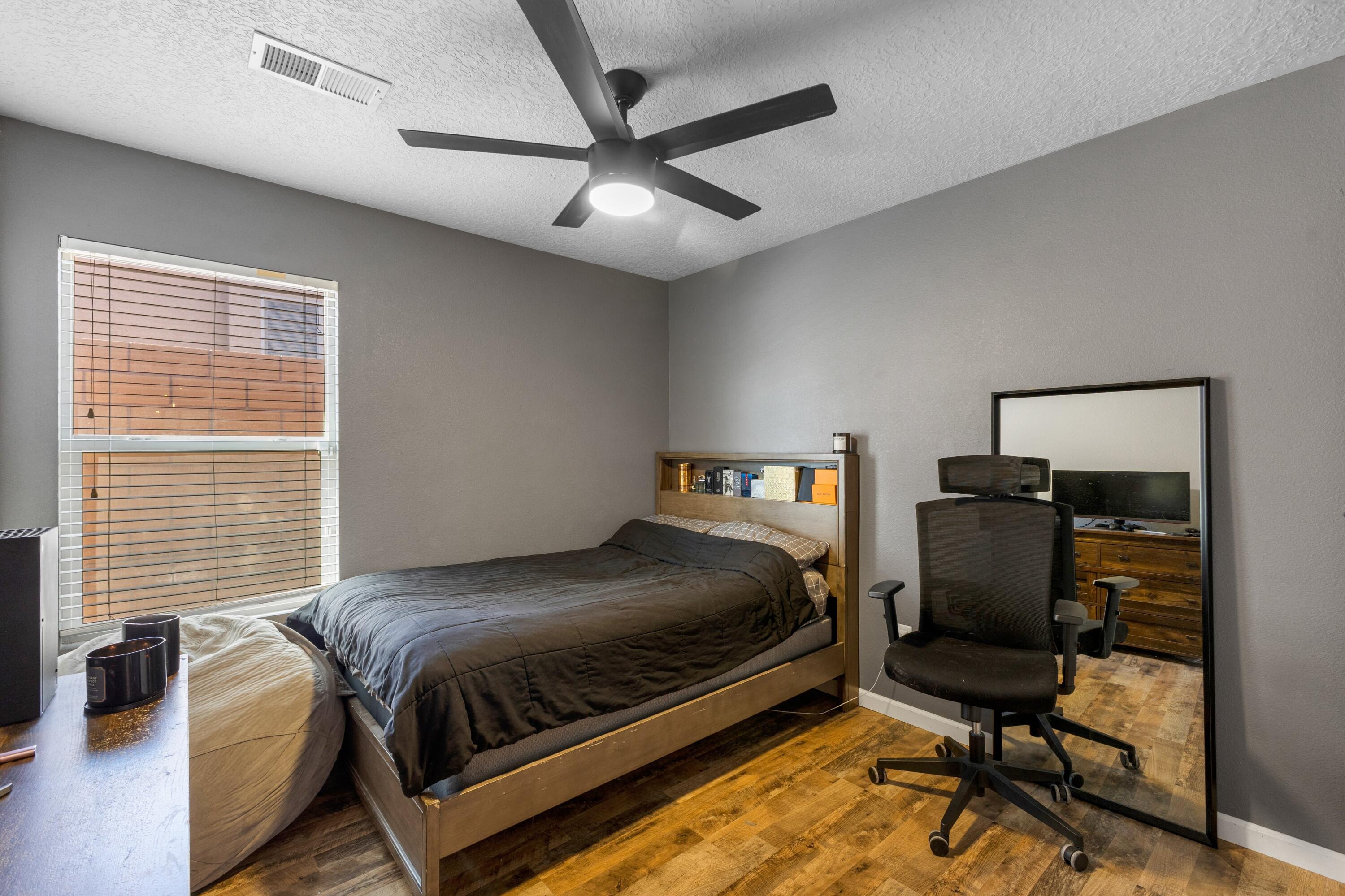 2512 Mesa Crotalo Road SE