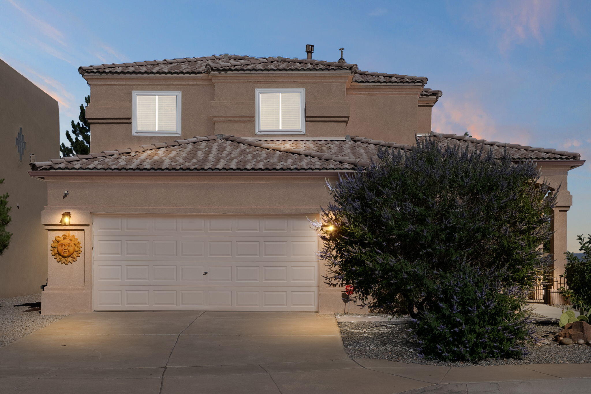10904 Snowbird Drive NW