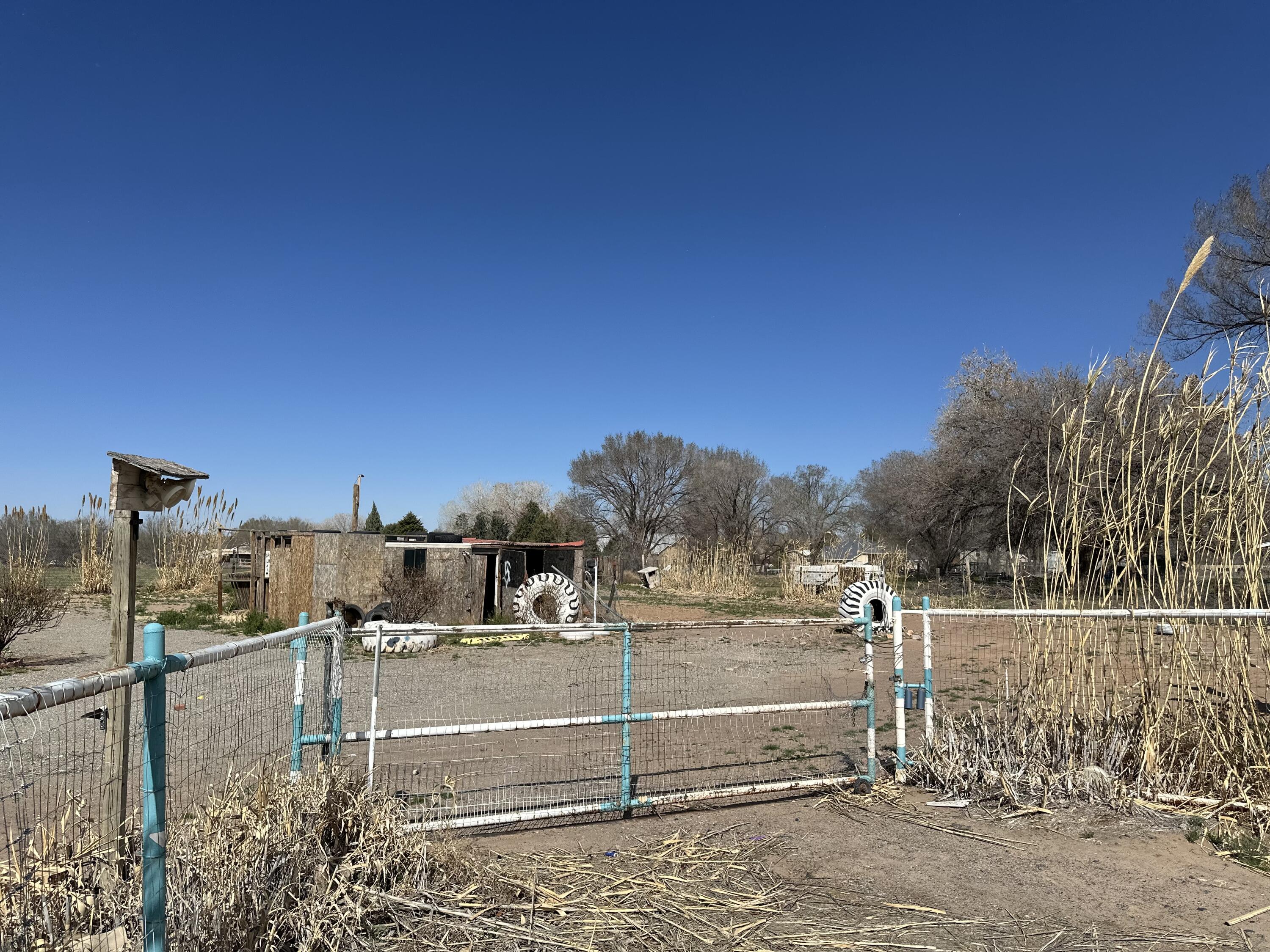 310 El Cerro Loop