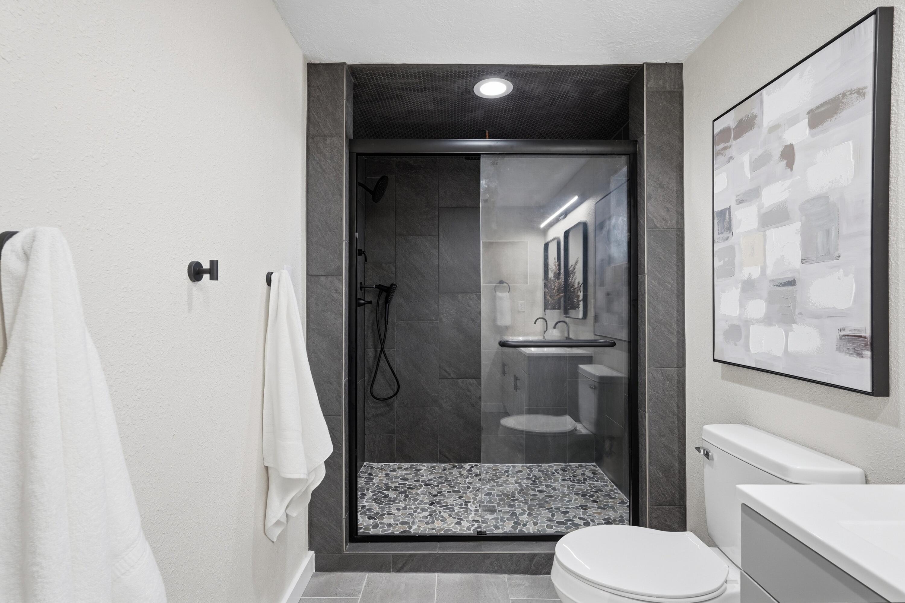 110 Tyrone Avenue NW