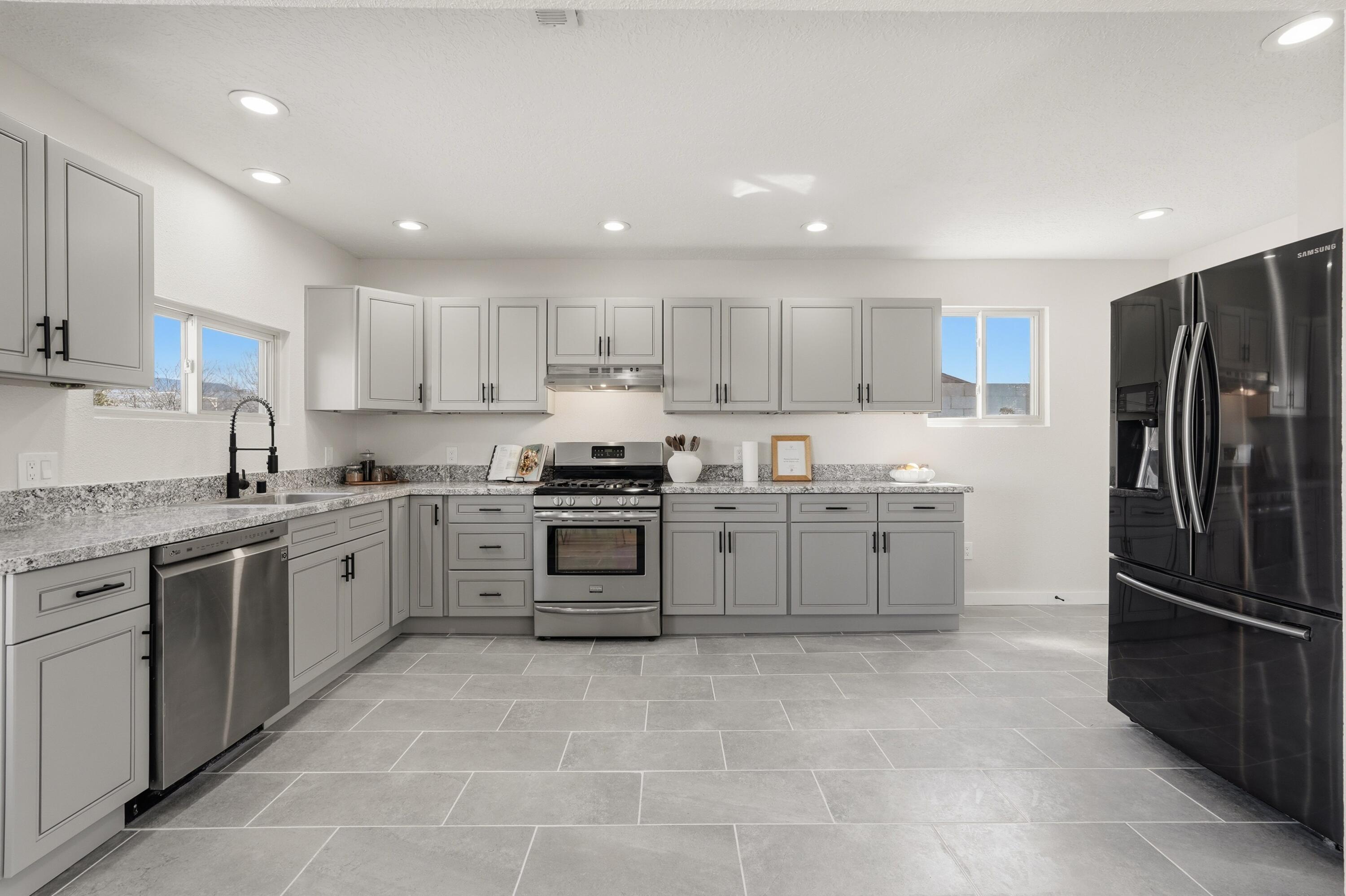 110 Tyrone Avenue NW