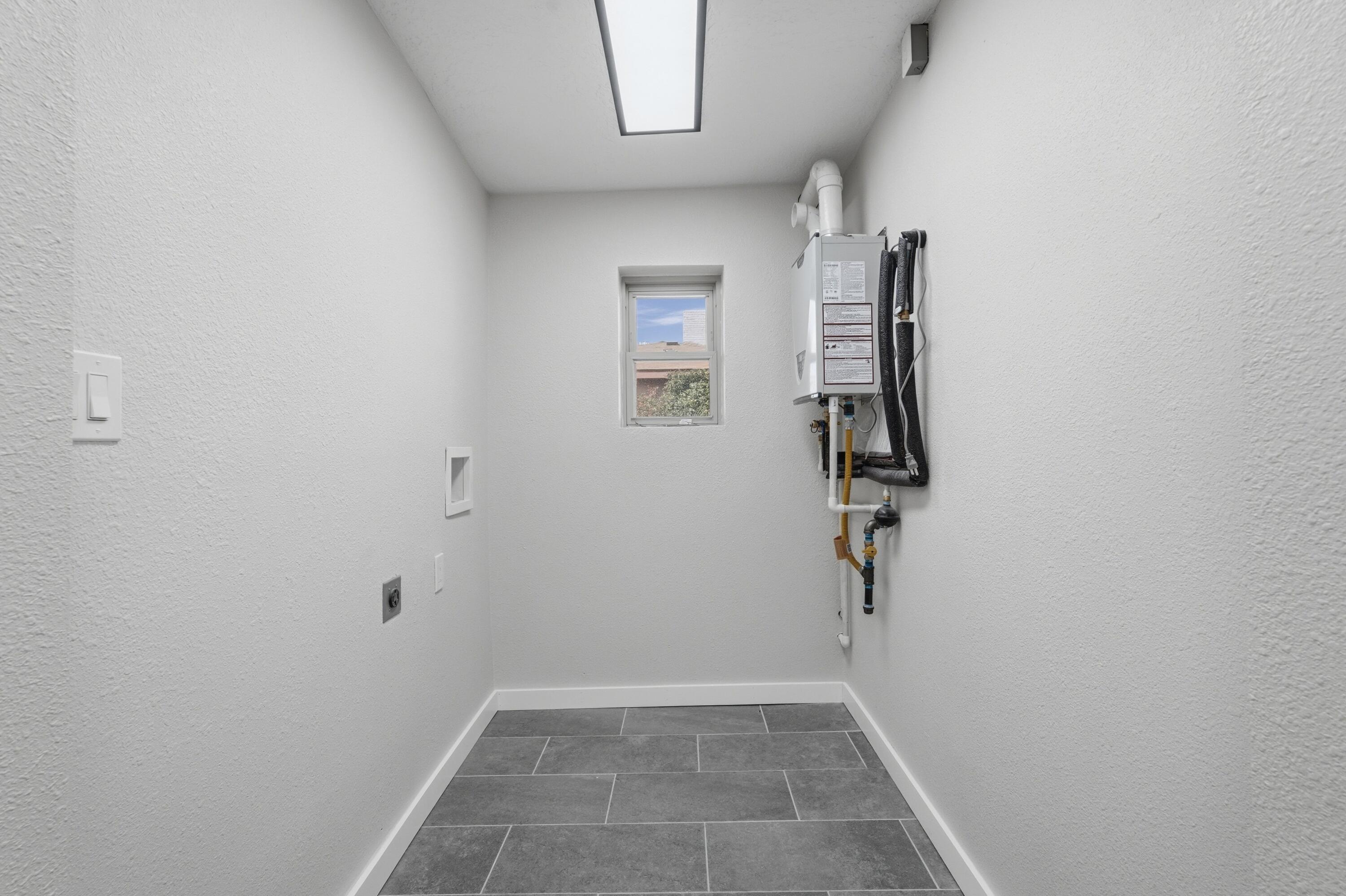 110 Tyrone Avenue NW