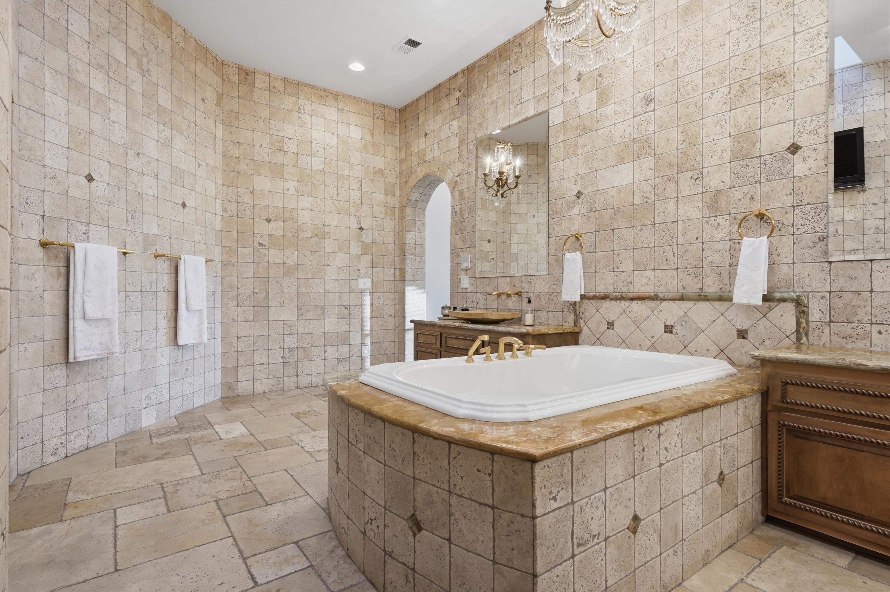 800 Salida Sandia SW