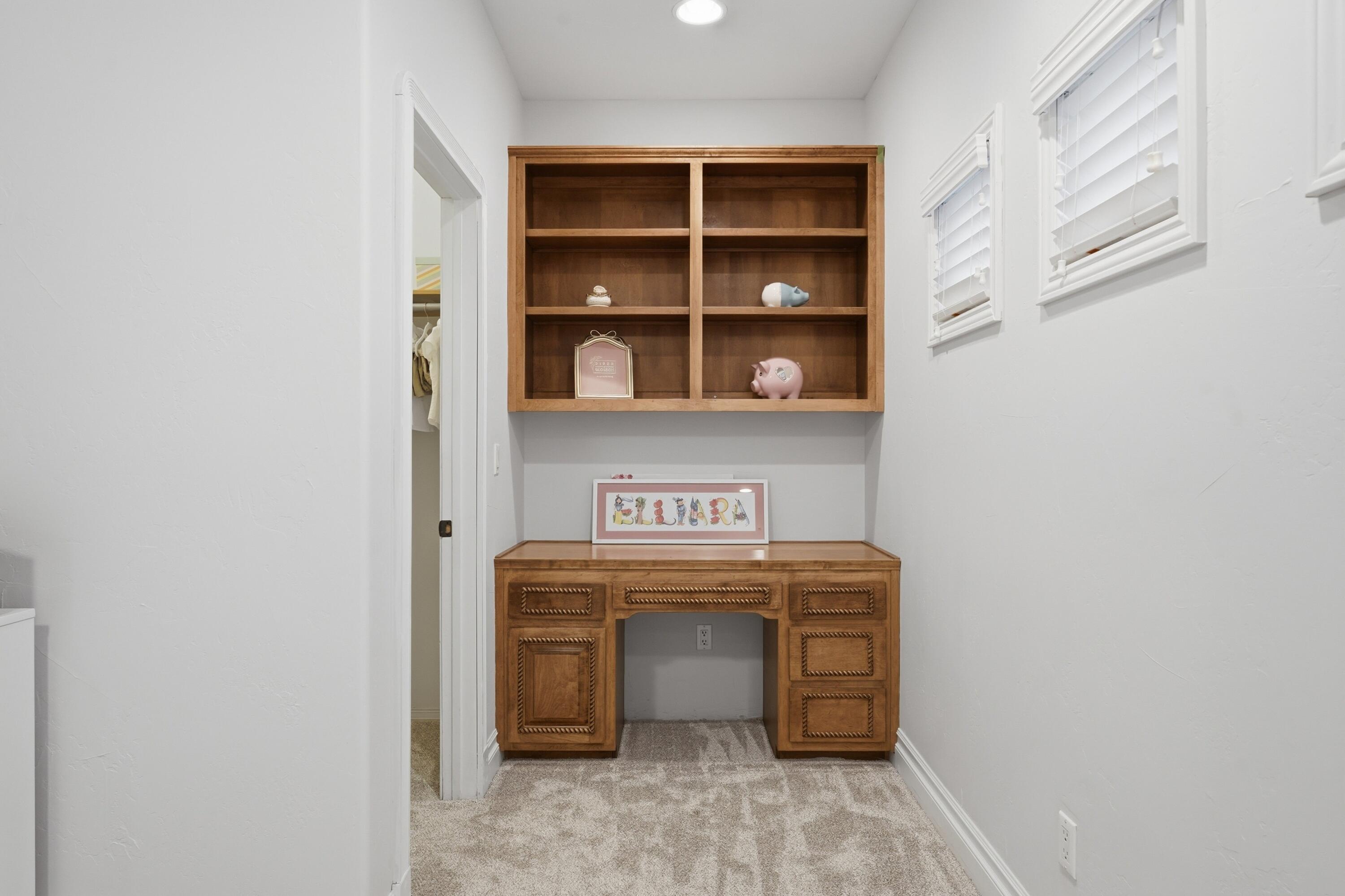 800 Salida Sandia SW