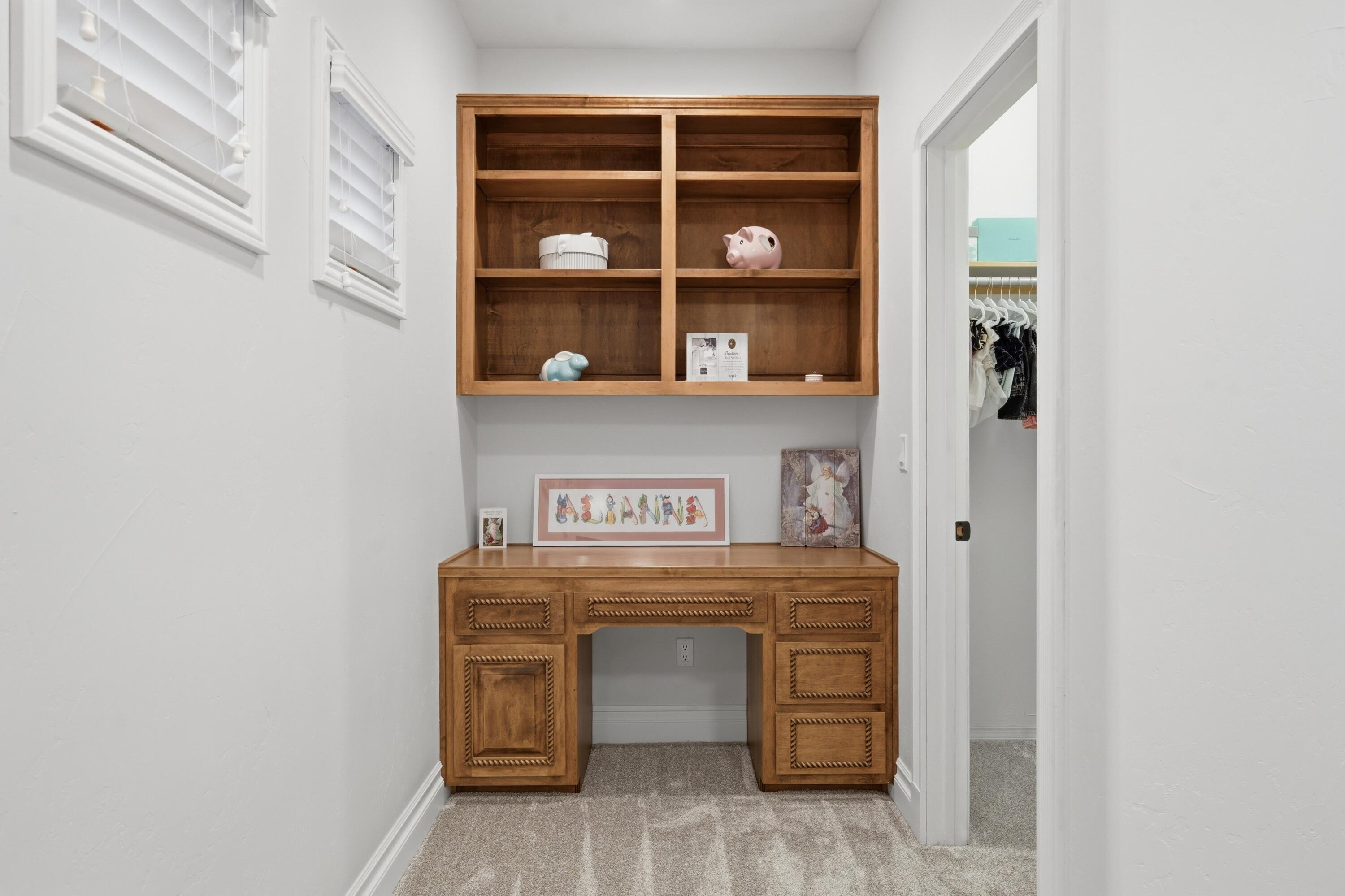 800 Salida Sandia SW