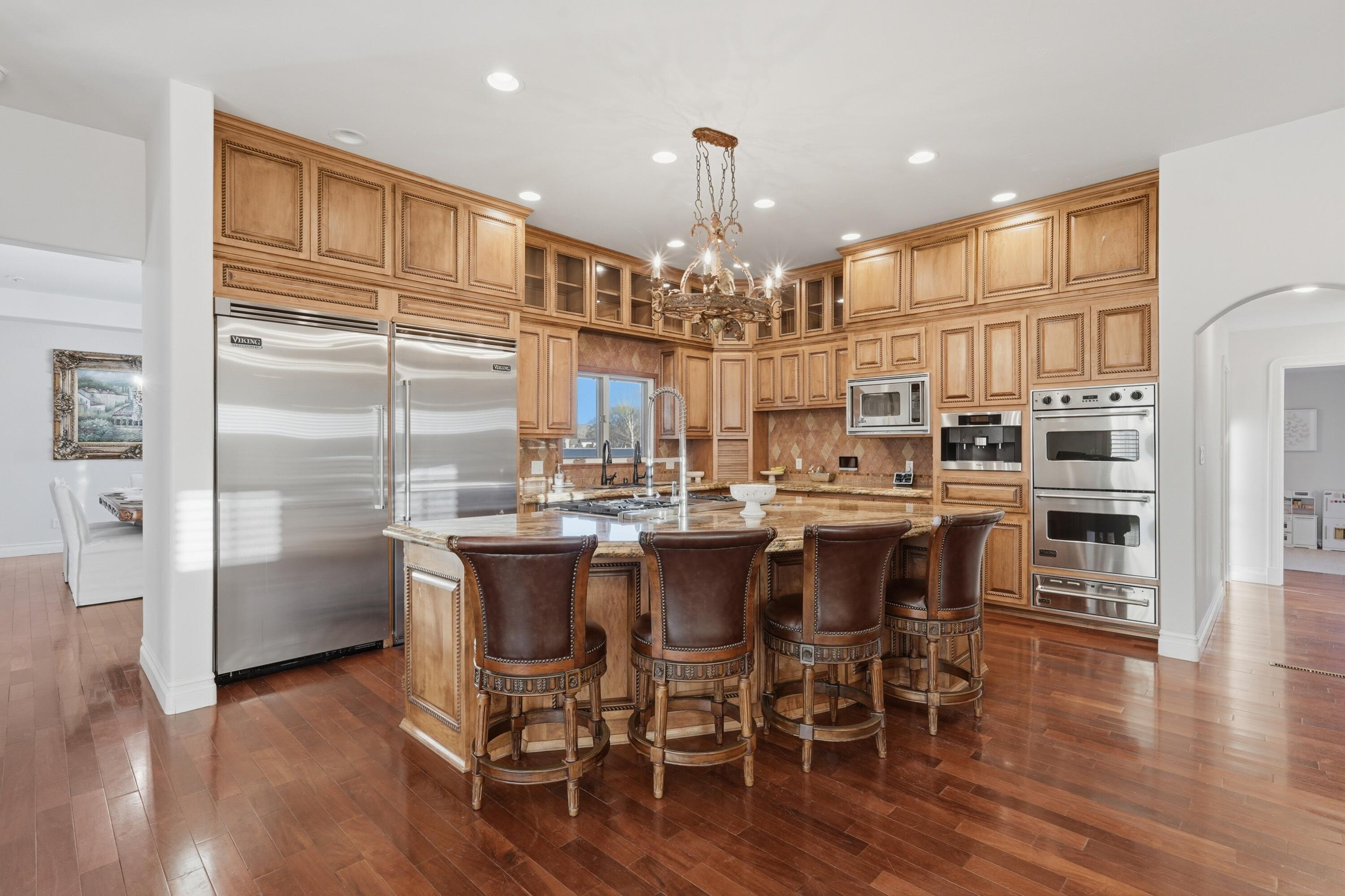 800 Salida Sandia SW