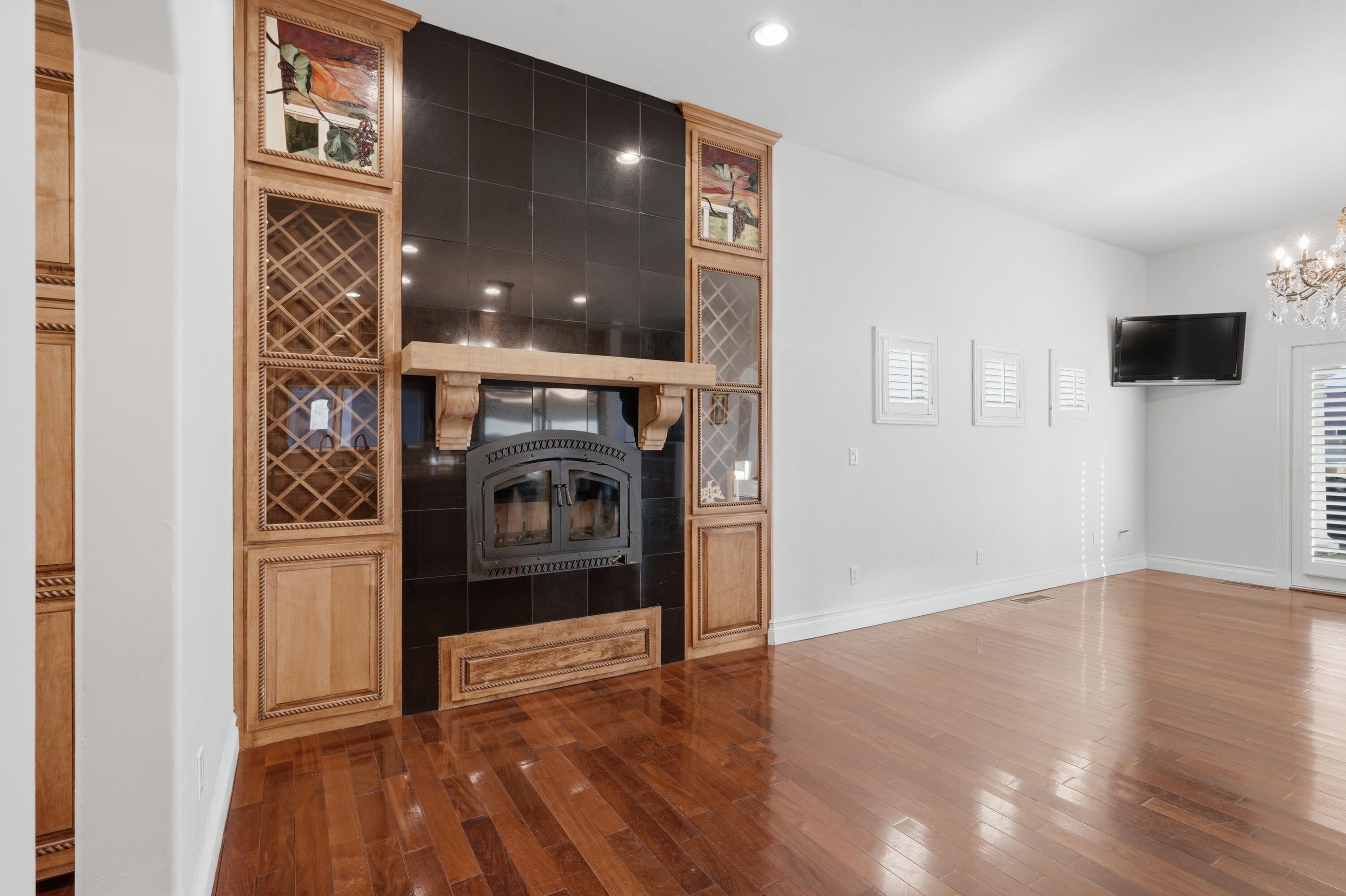 800 Salida Sandia SW