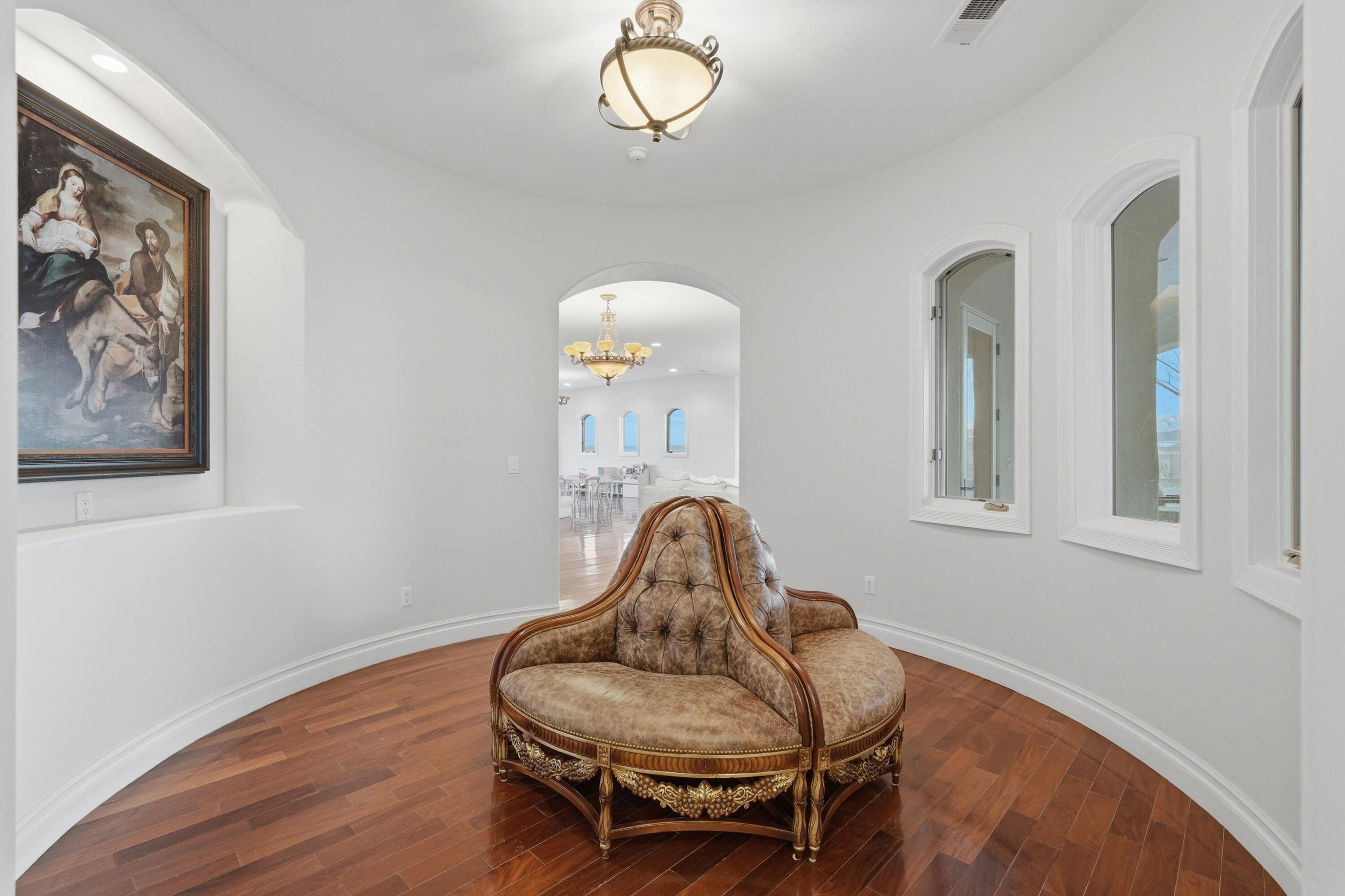 800 Salida Sandia SW