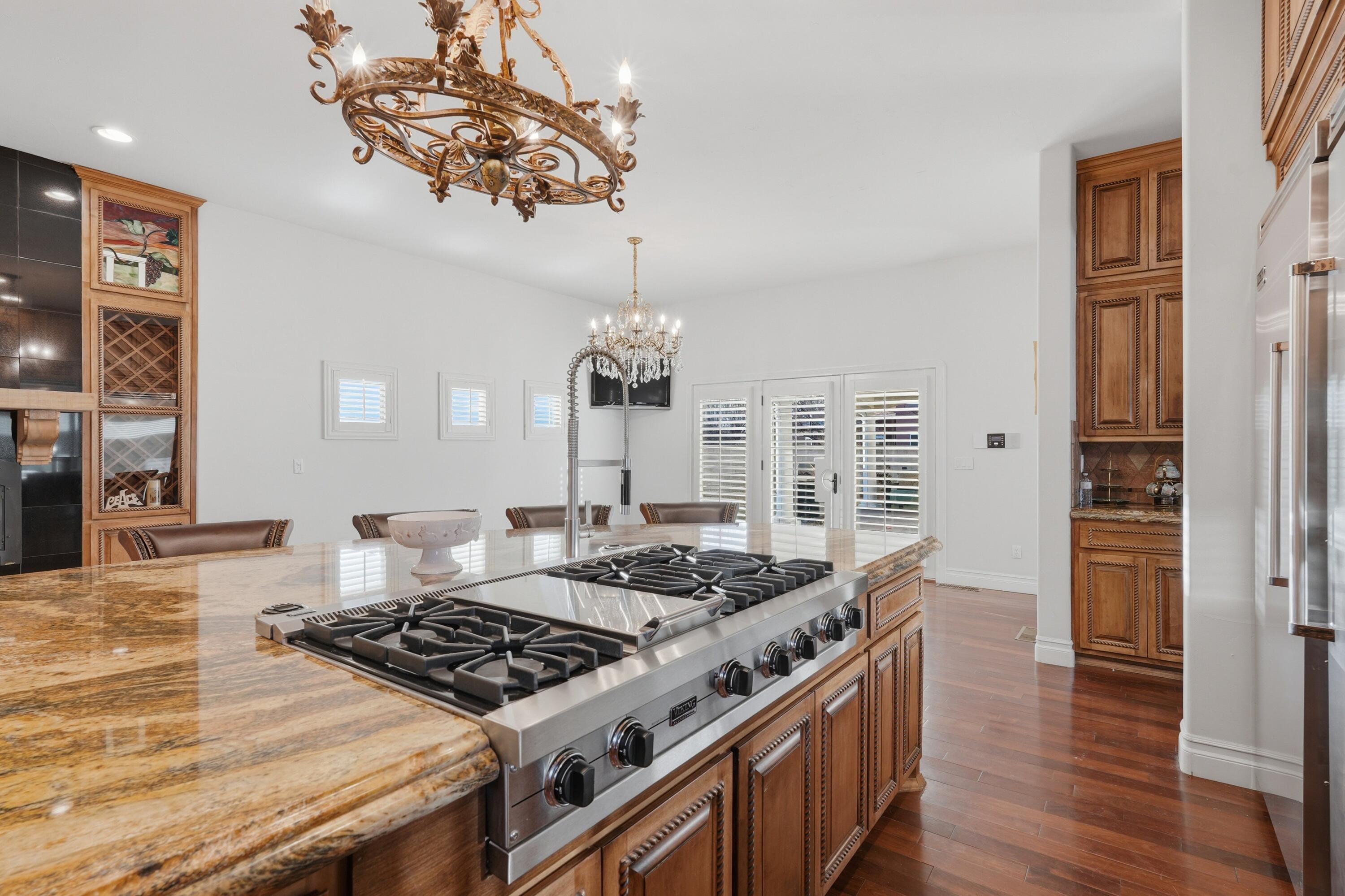 800 Salida Sandia SW