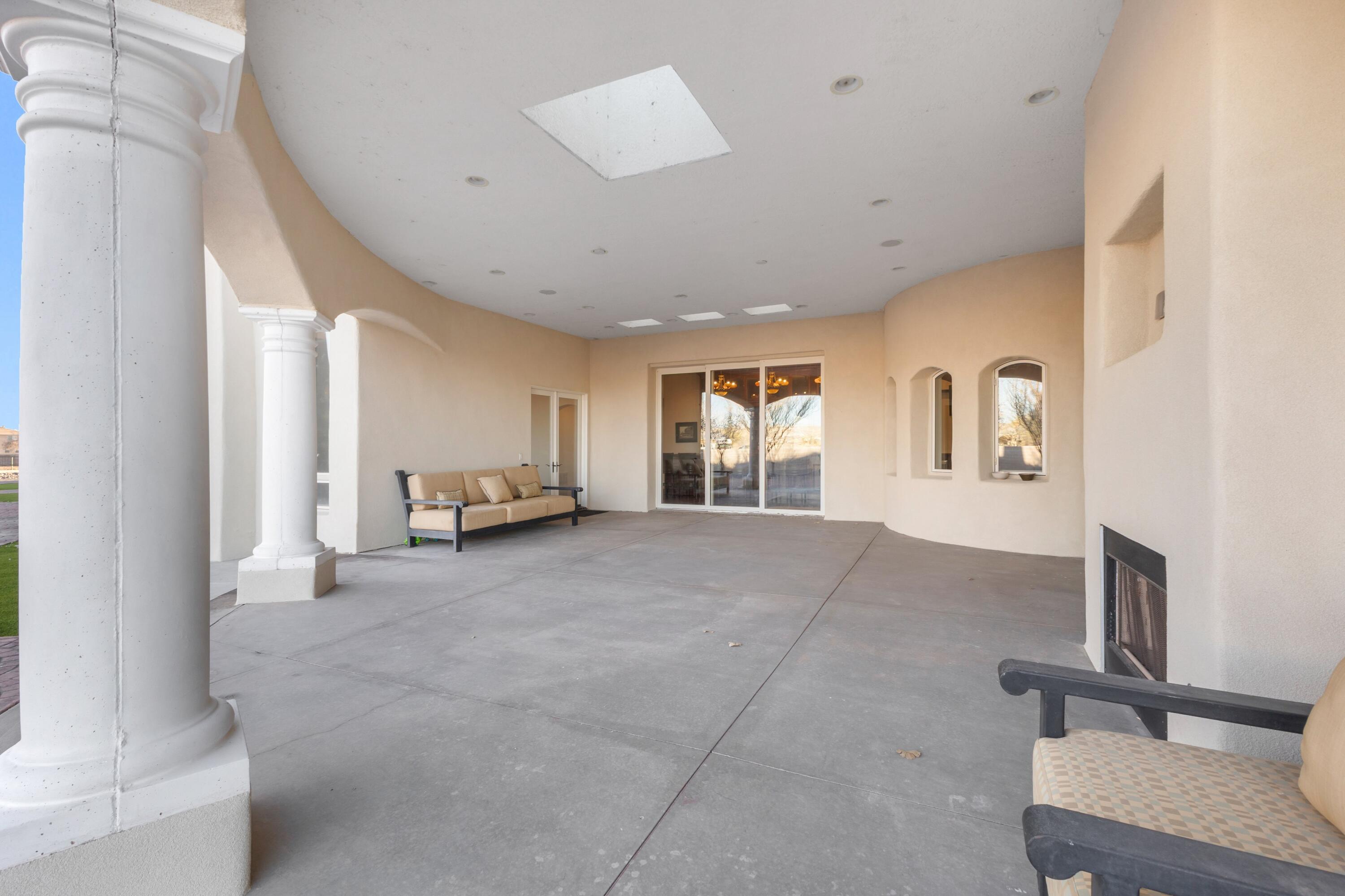 800 Salida Sandia SW