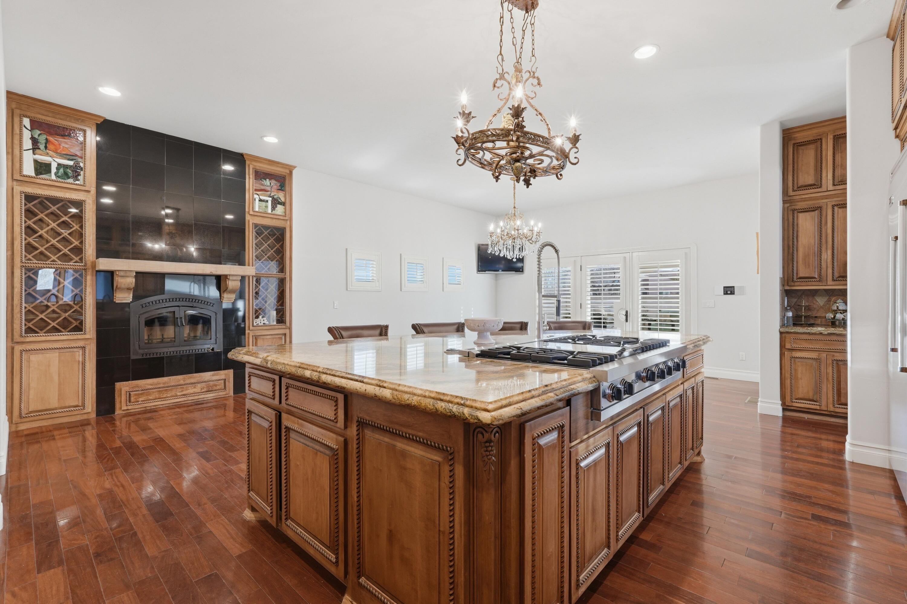 800 Salida Sandia SW