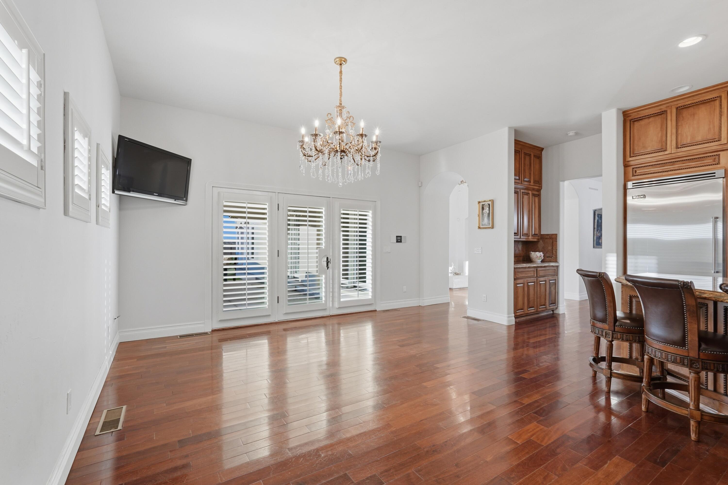 800 Salida Sandia SW