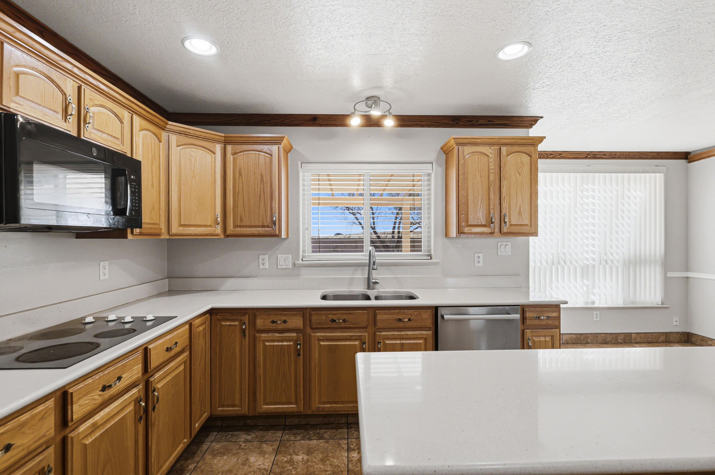 112 San Lucas Avenue