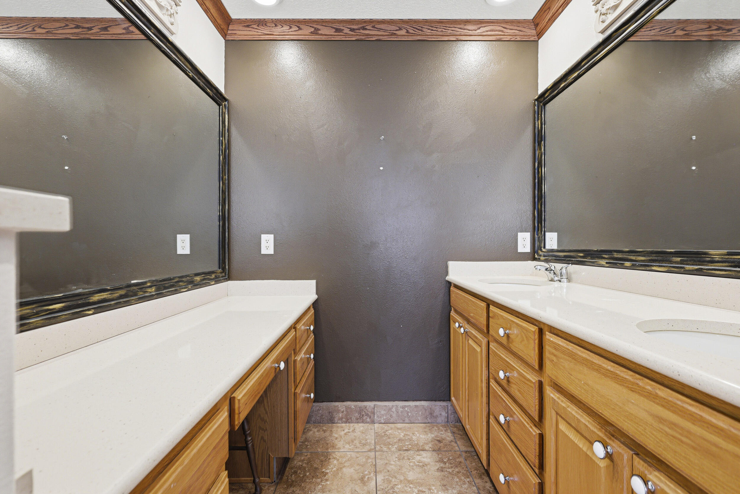 112 San Lucas Avenue