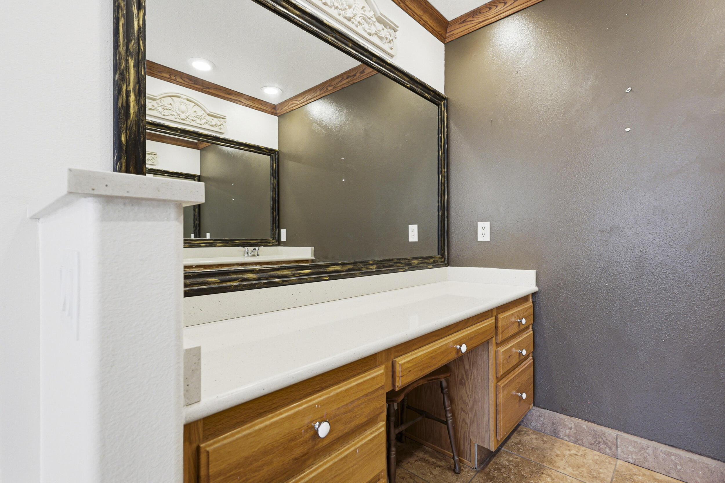 112 San Lucas Avenue