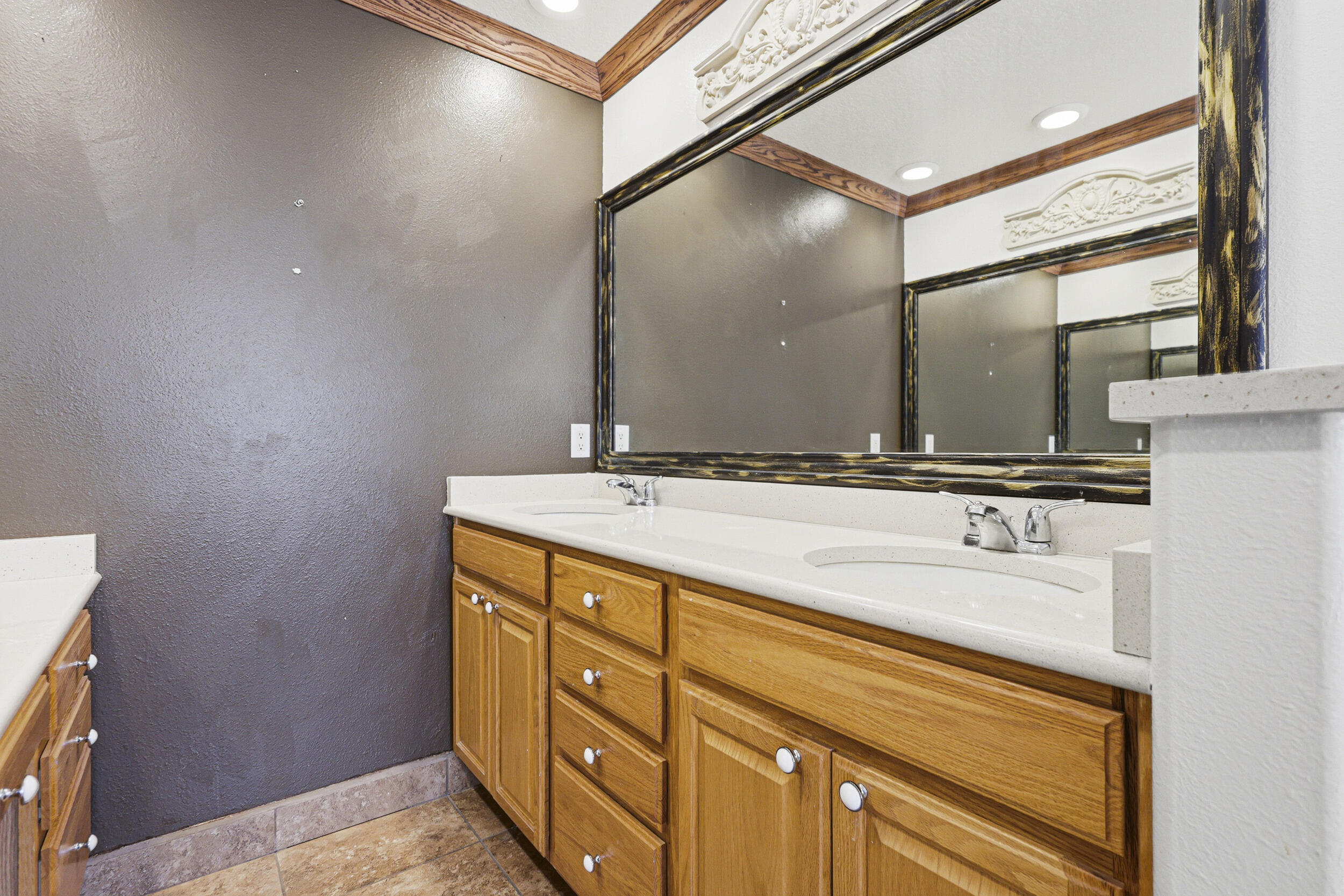 112 San Lucas Avenue