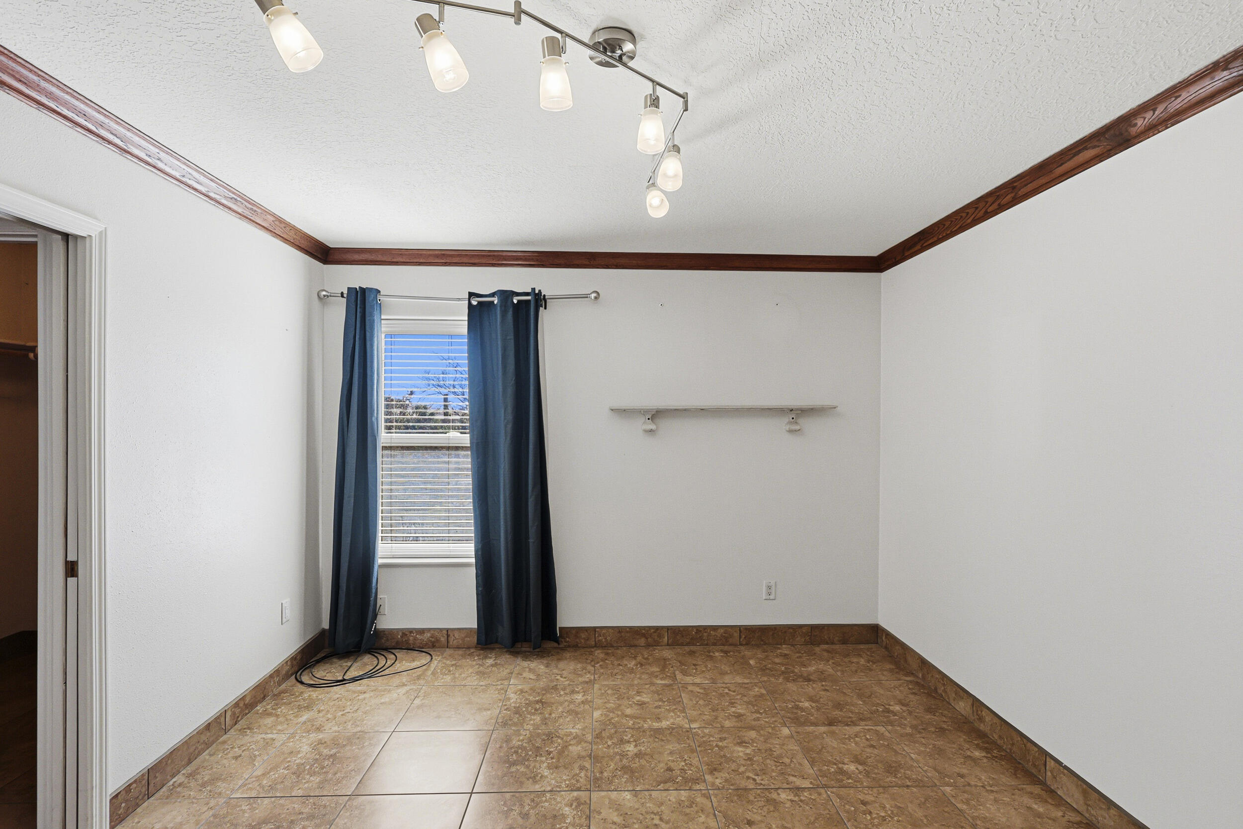 112 San Lucas Avenue