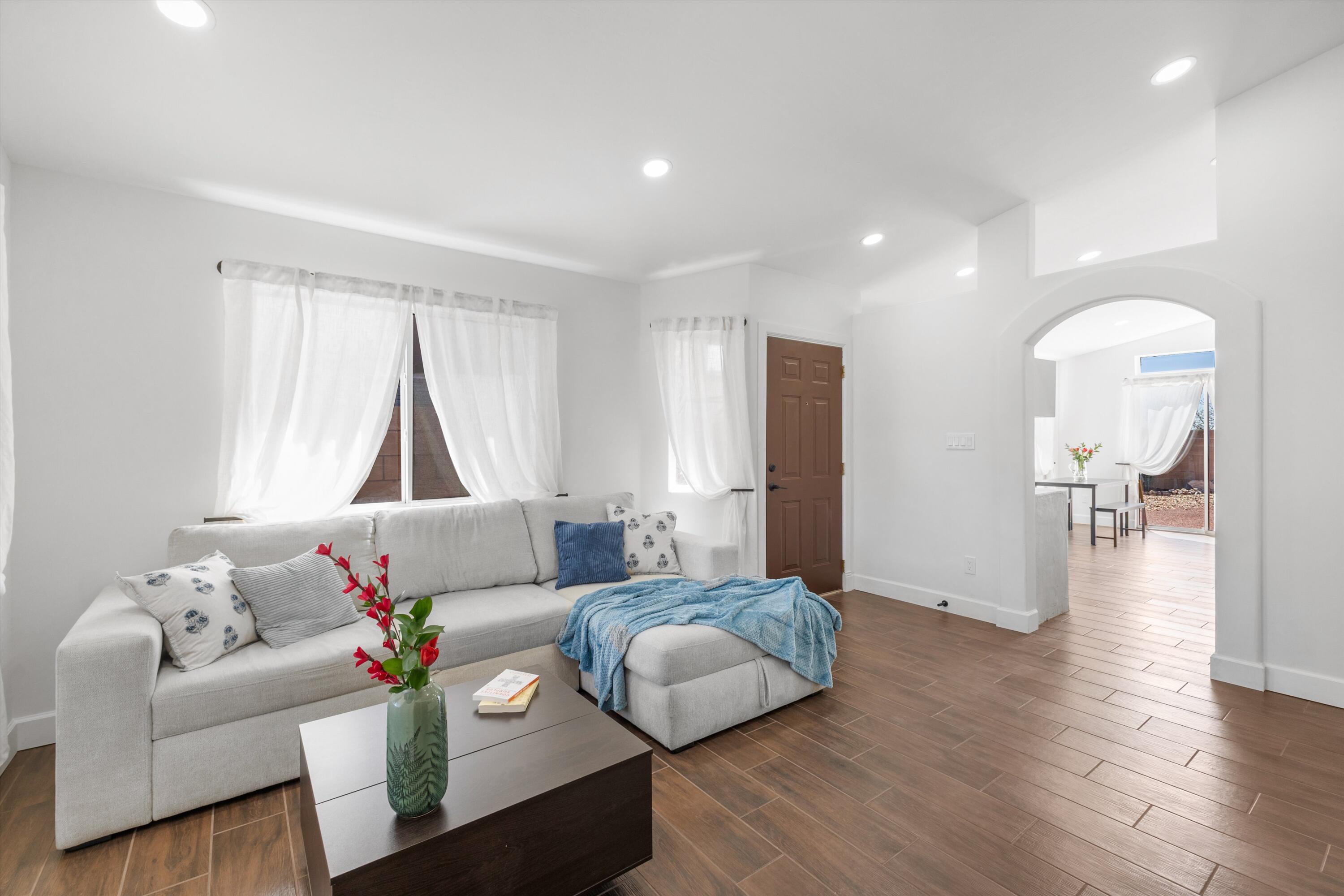 6128 Full Moon Avenue NW