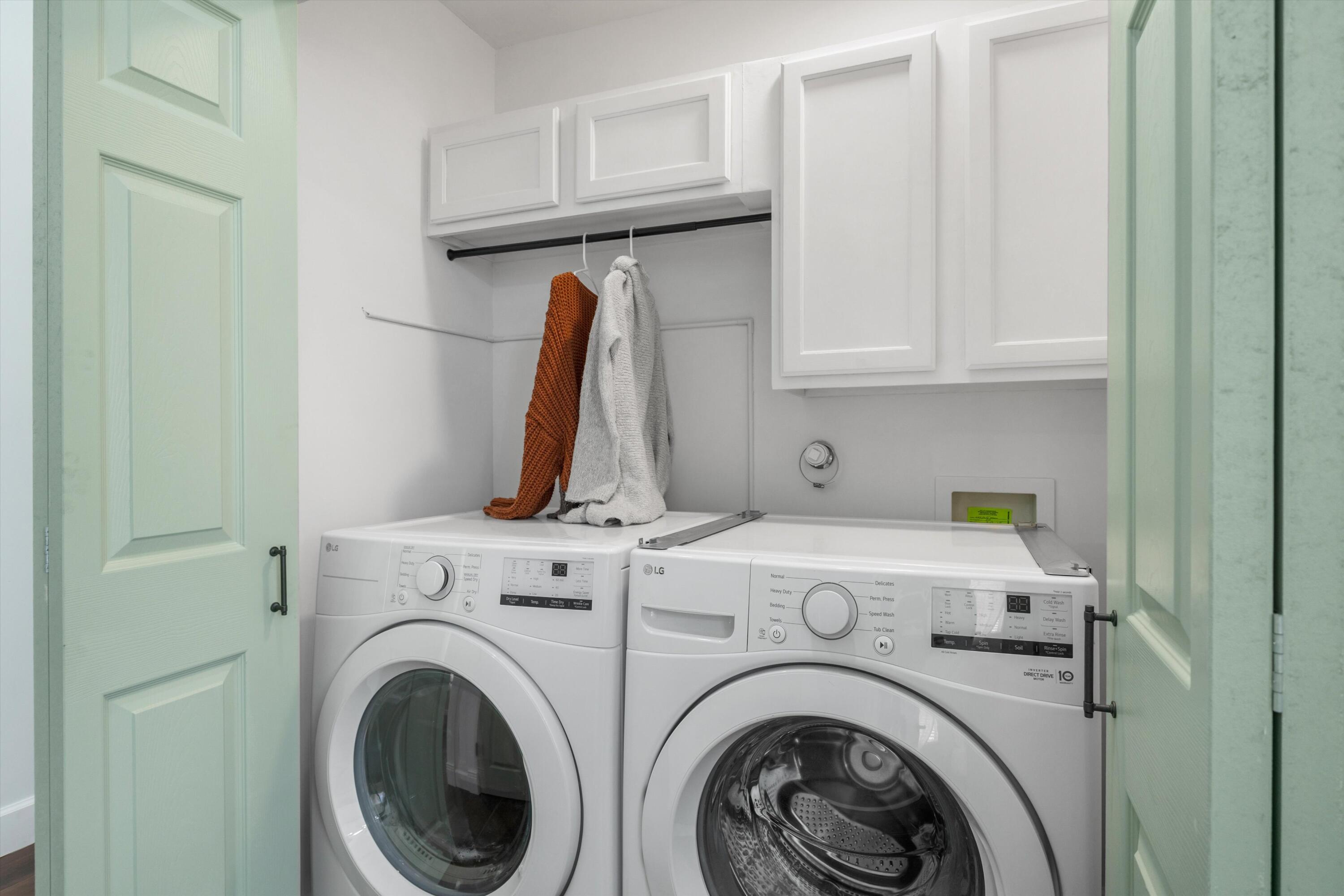 6128 Full Moon Avenue NW