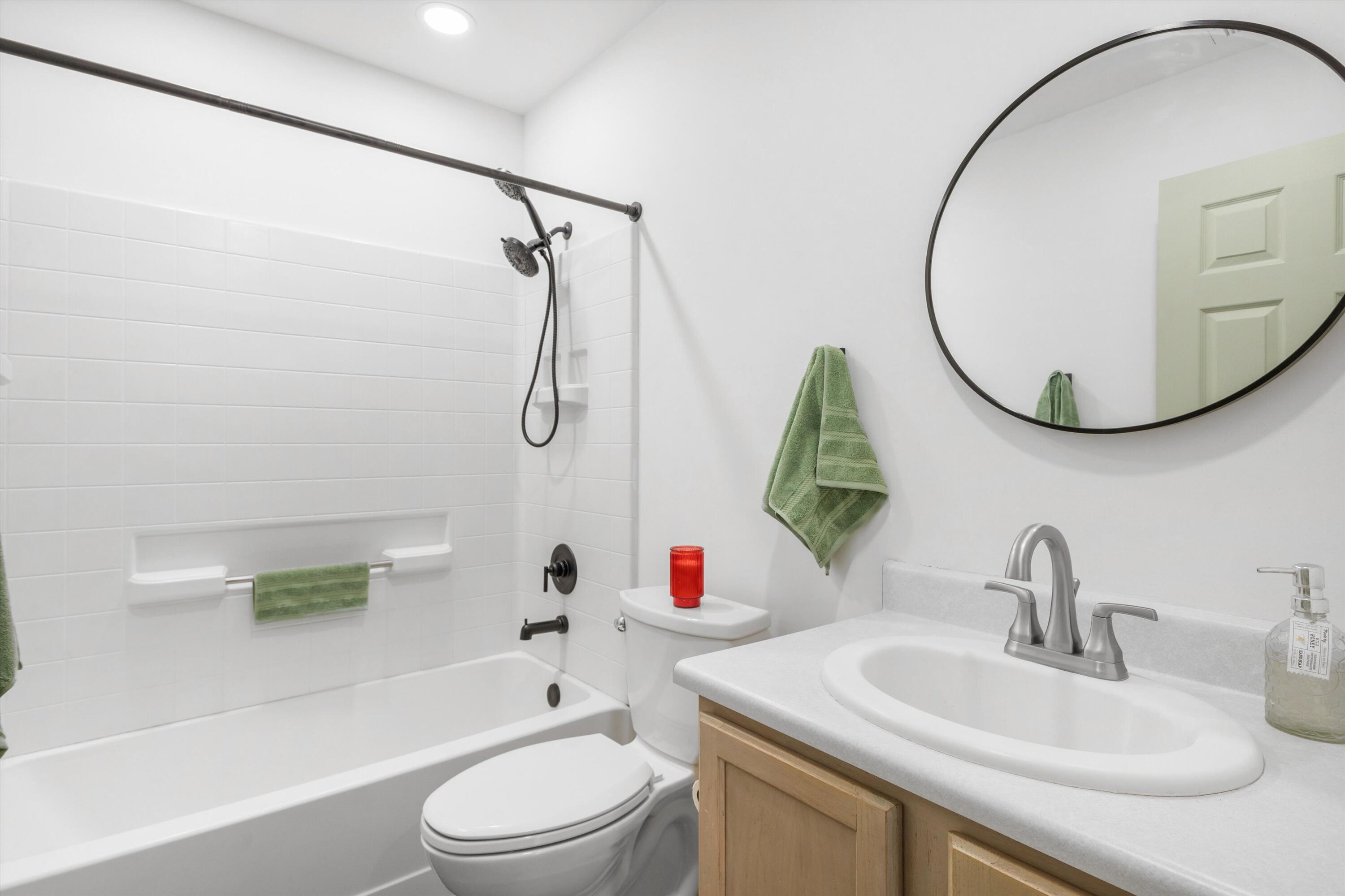 6128 Full Moon Avenue NW