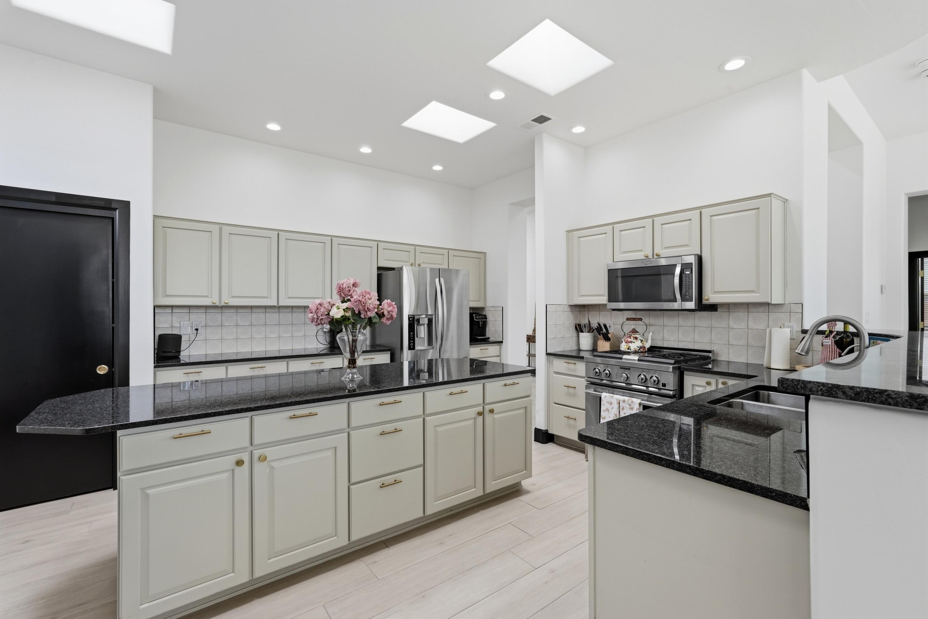 7424 Enchanted Sky Lane NE