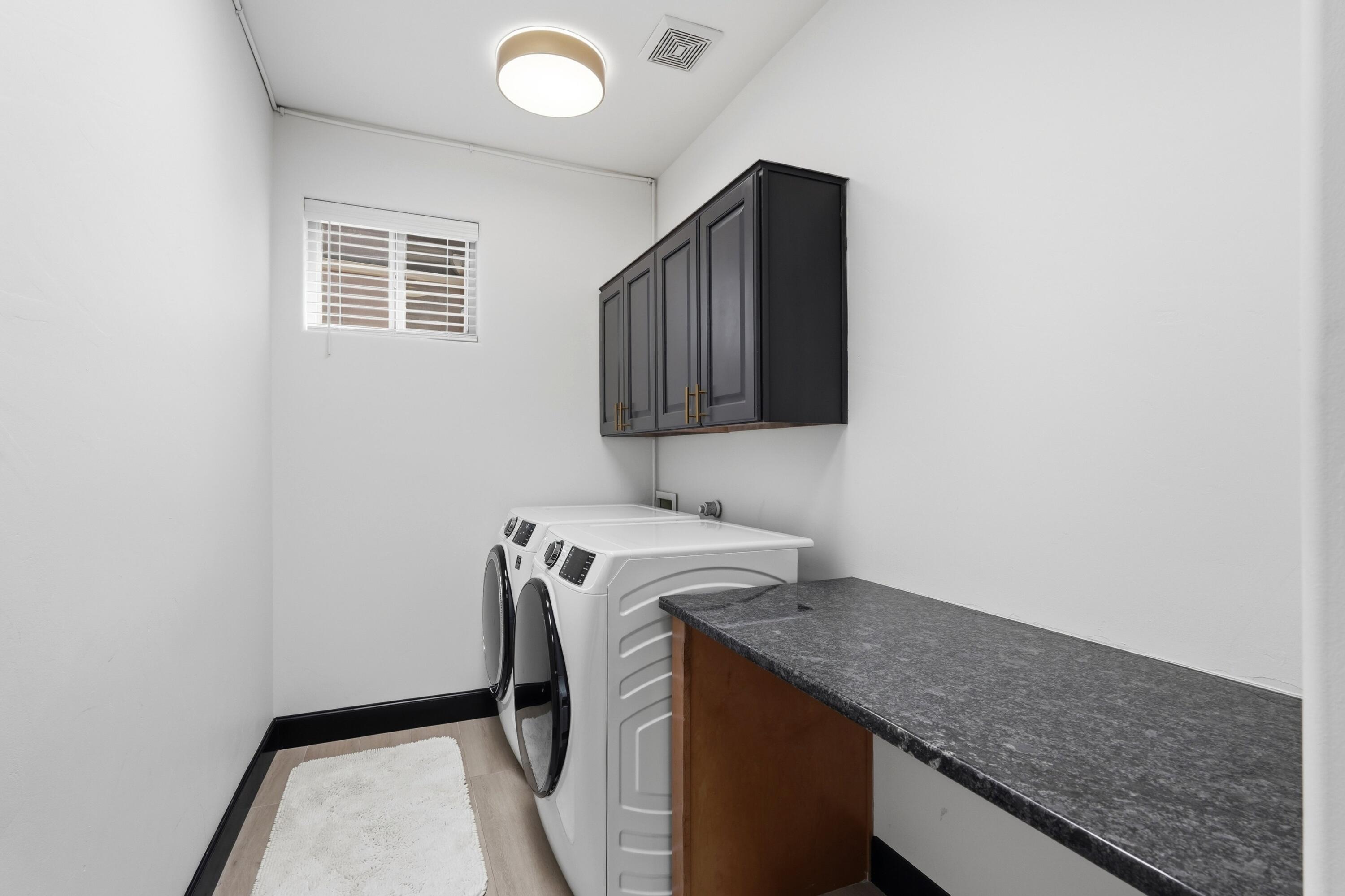 7424 Enchanted Sky Lane NE