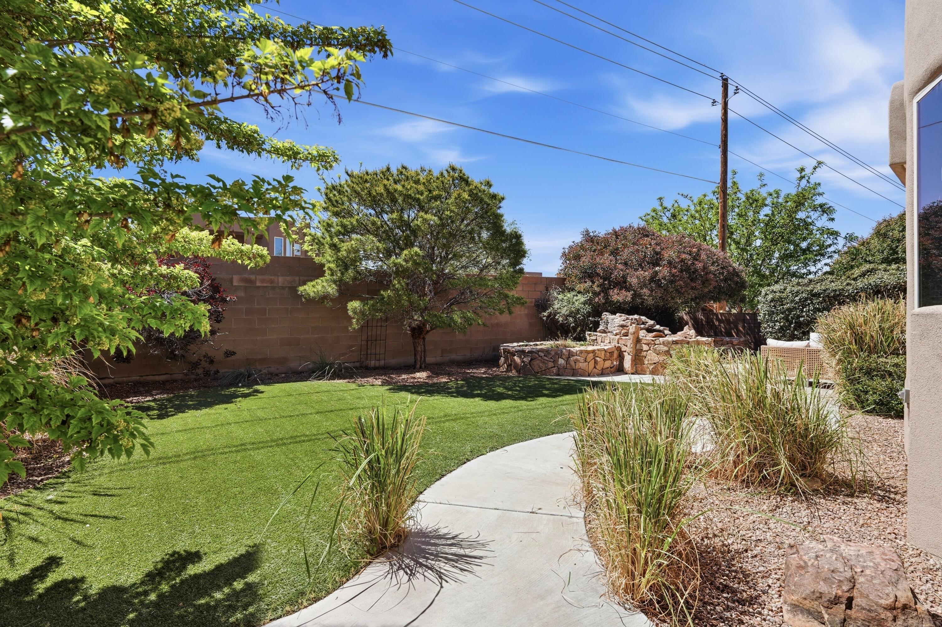 7424 Enchanted Sky Lane NE