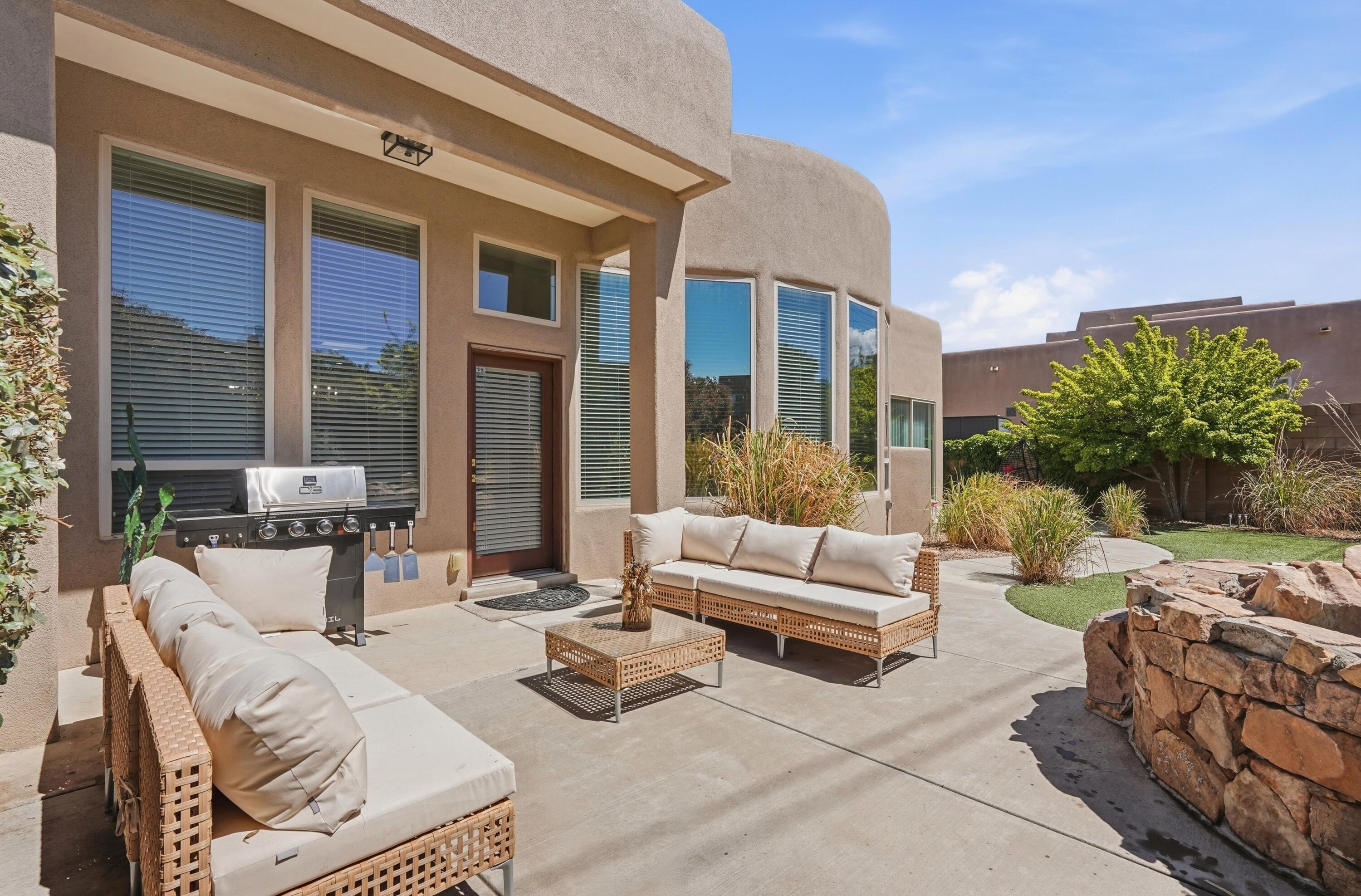 7424 Enchanted Sky Lane NE