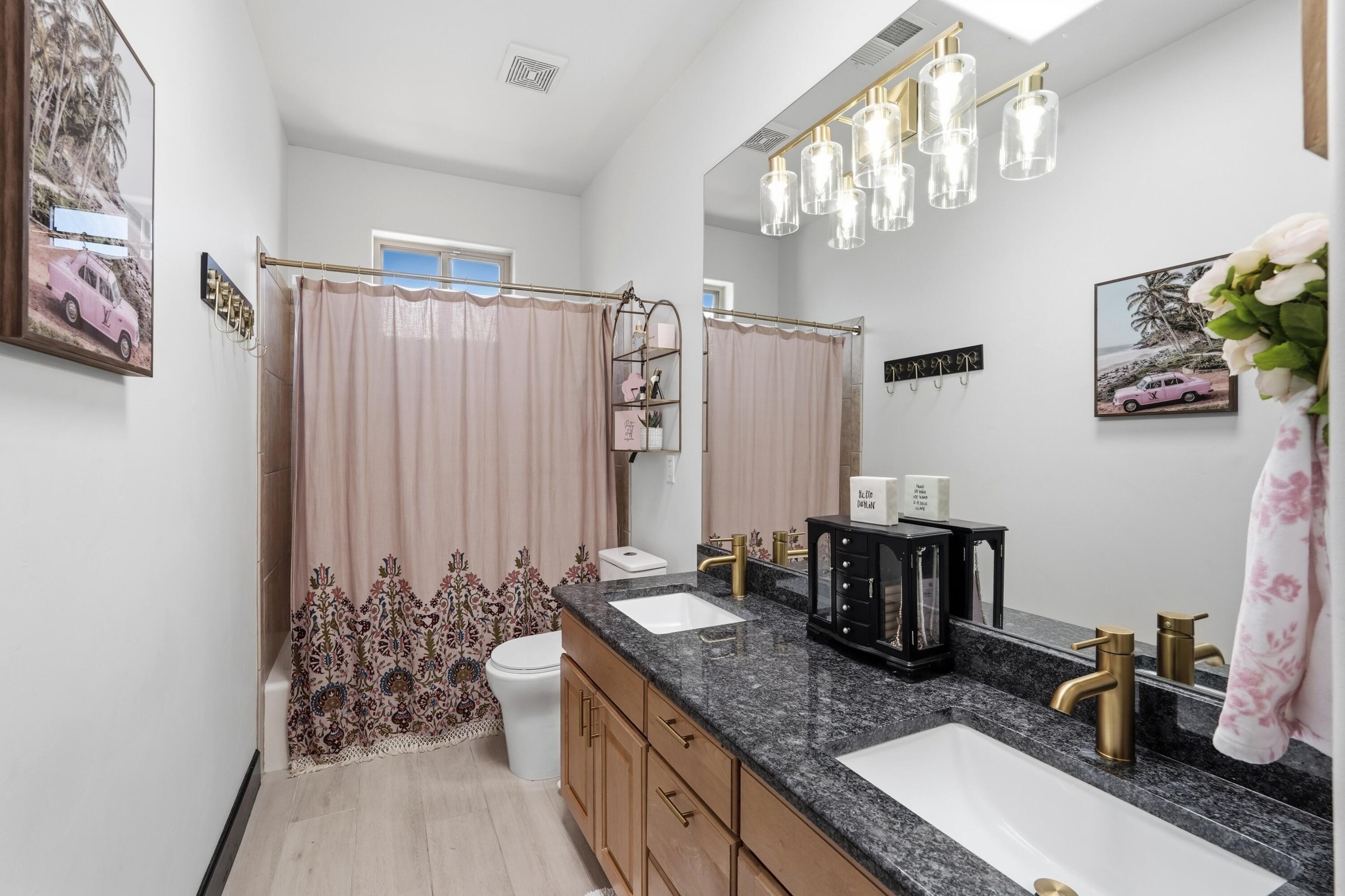 7424 Enchanted Sky Lane NE