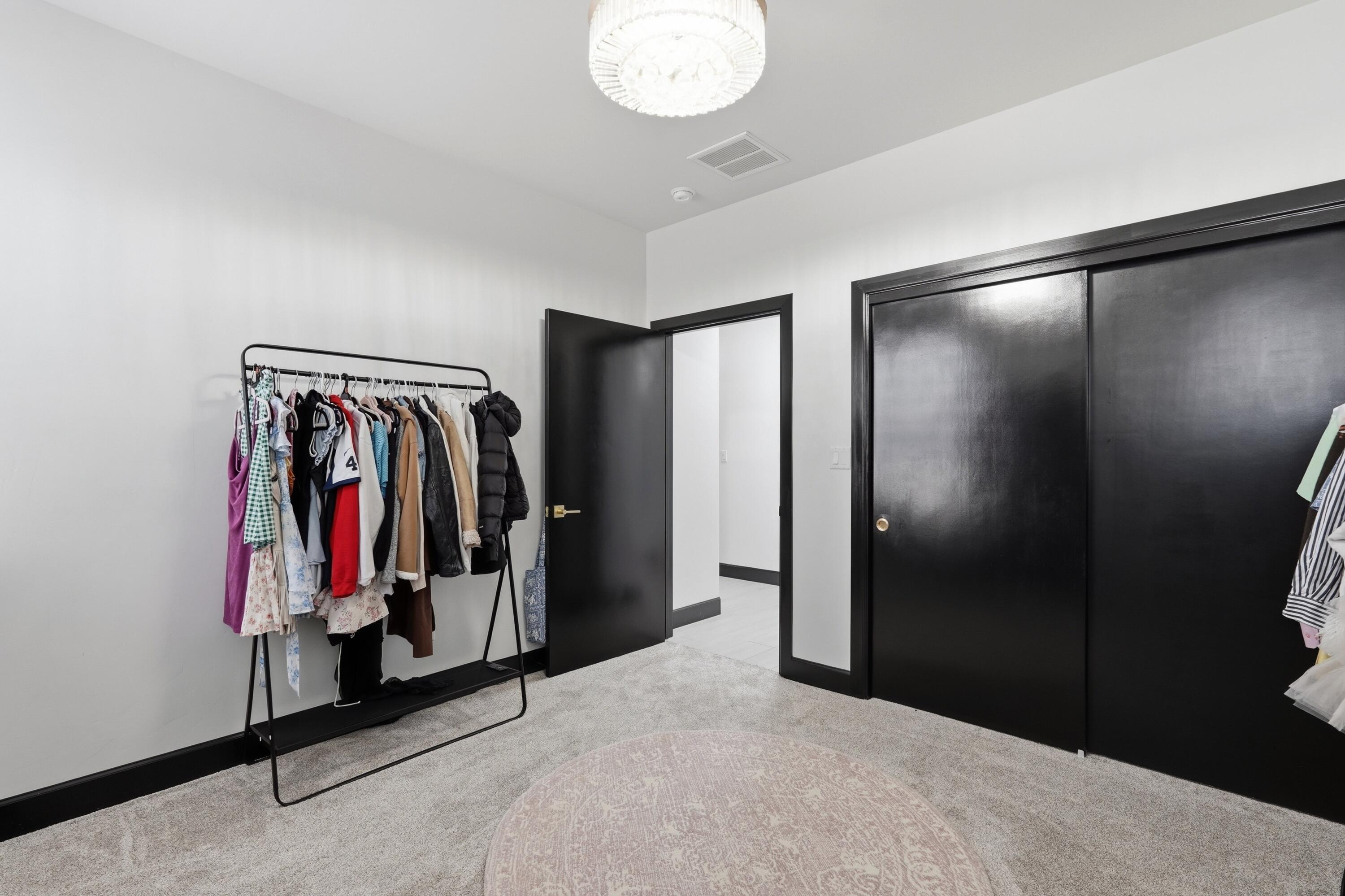 7424 Enchanted Sky Lane NE