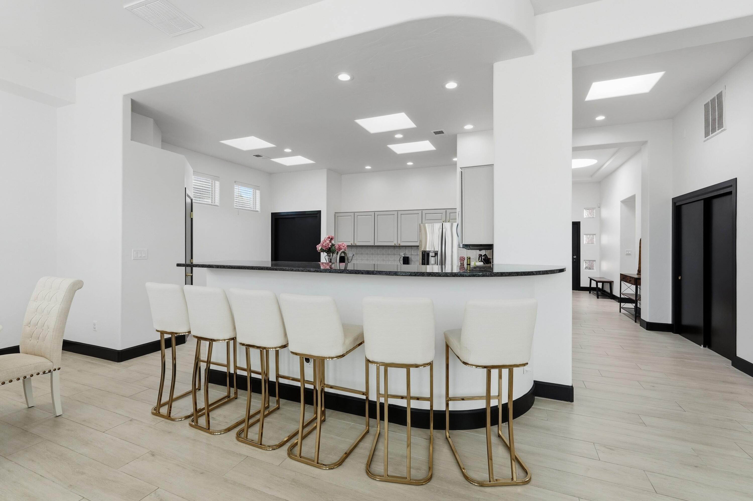 7424 Enchanted Sky Lane NE