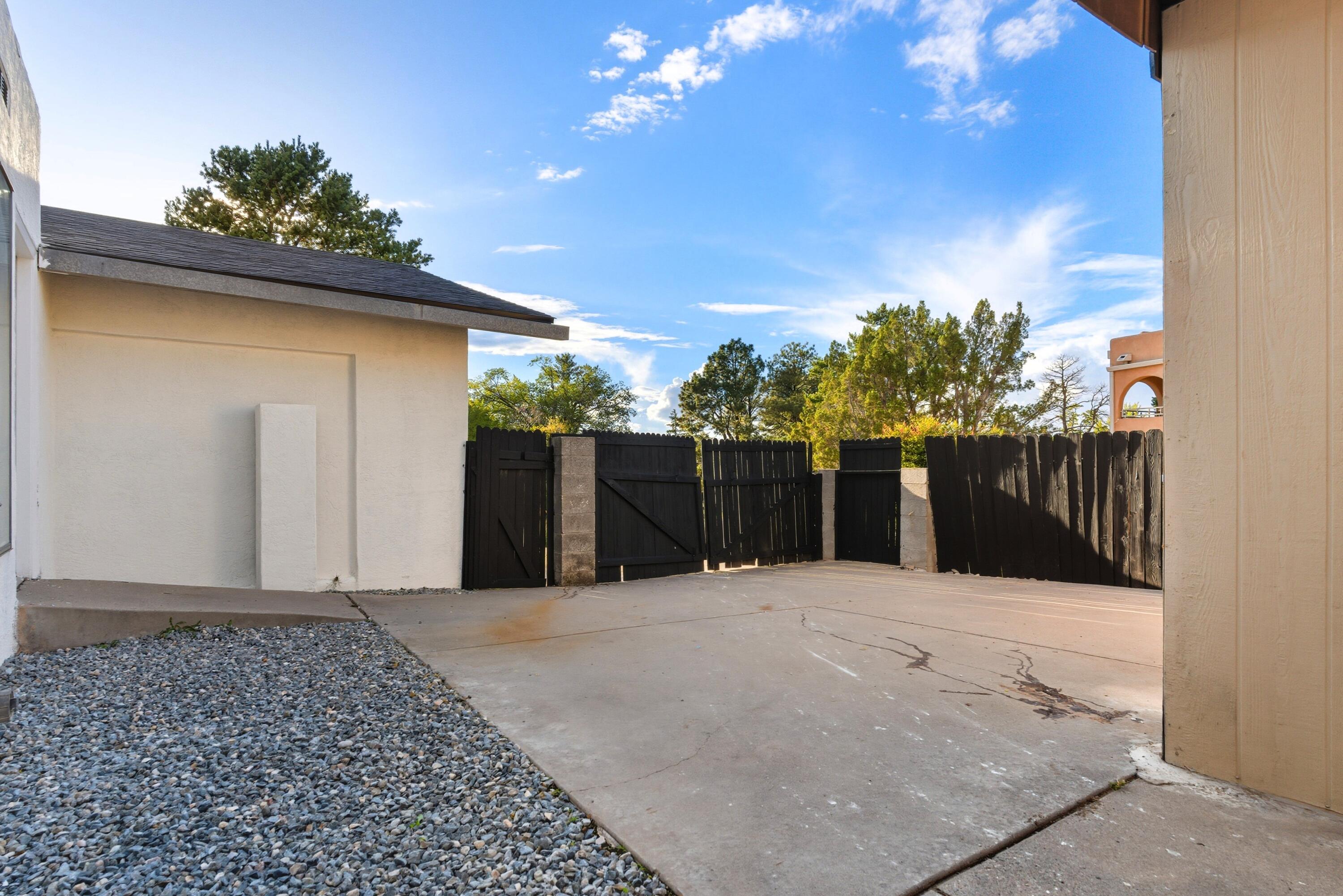 1312 Stagecoach Lane SE