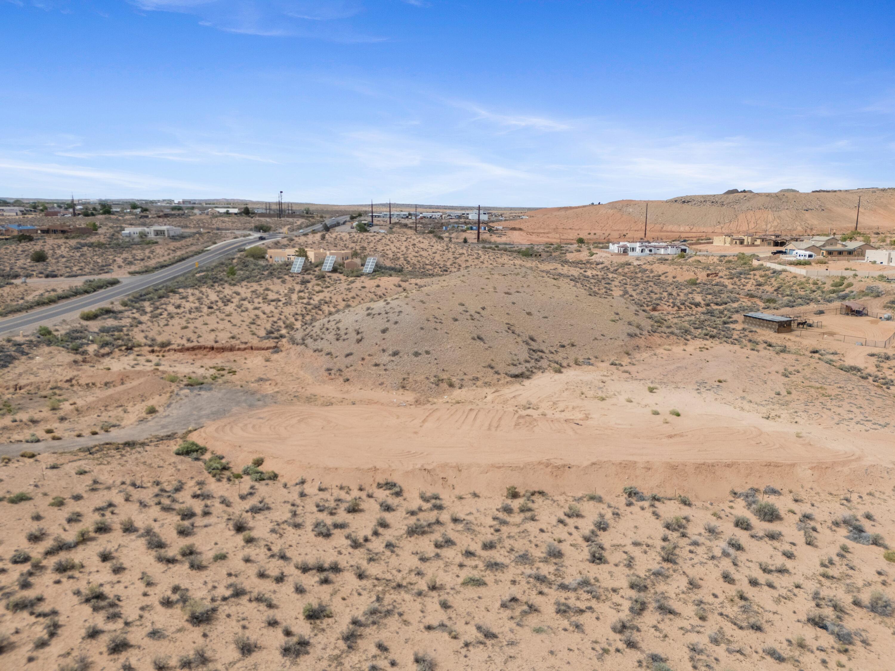5591 Iris Road NE