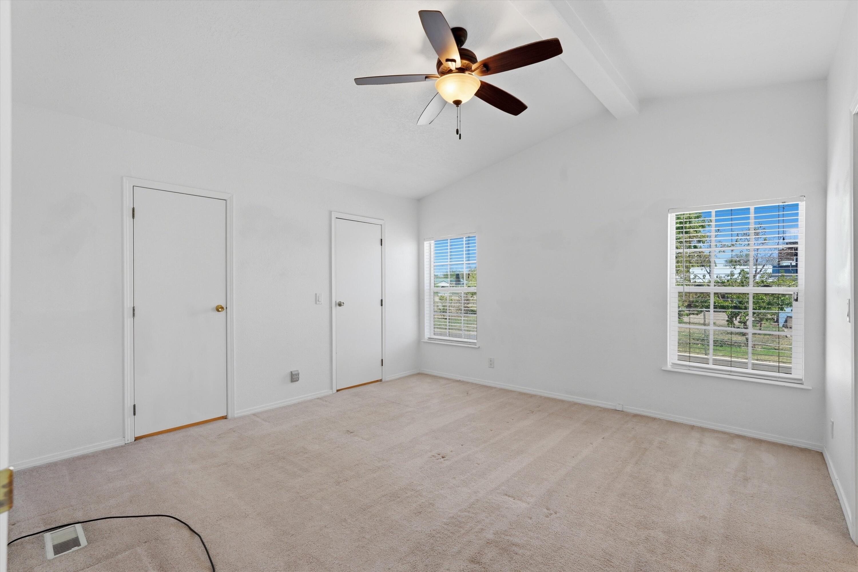 8 Phillips Drive