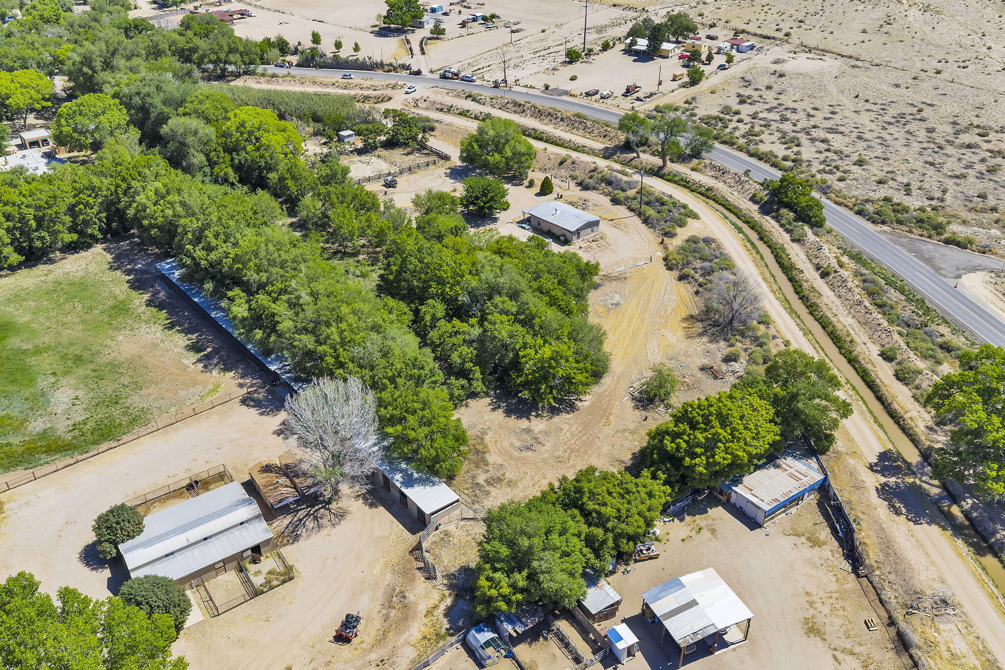 211 La Ladera Road