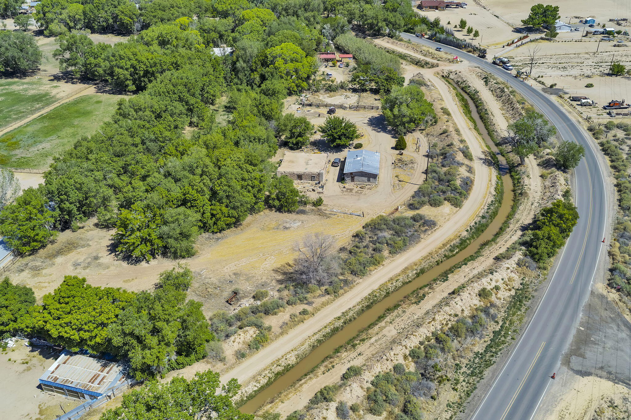 211 La Ladera Road